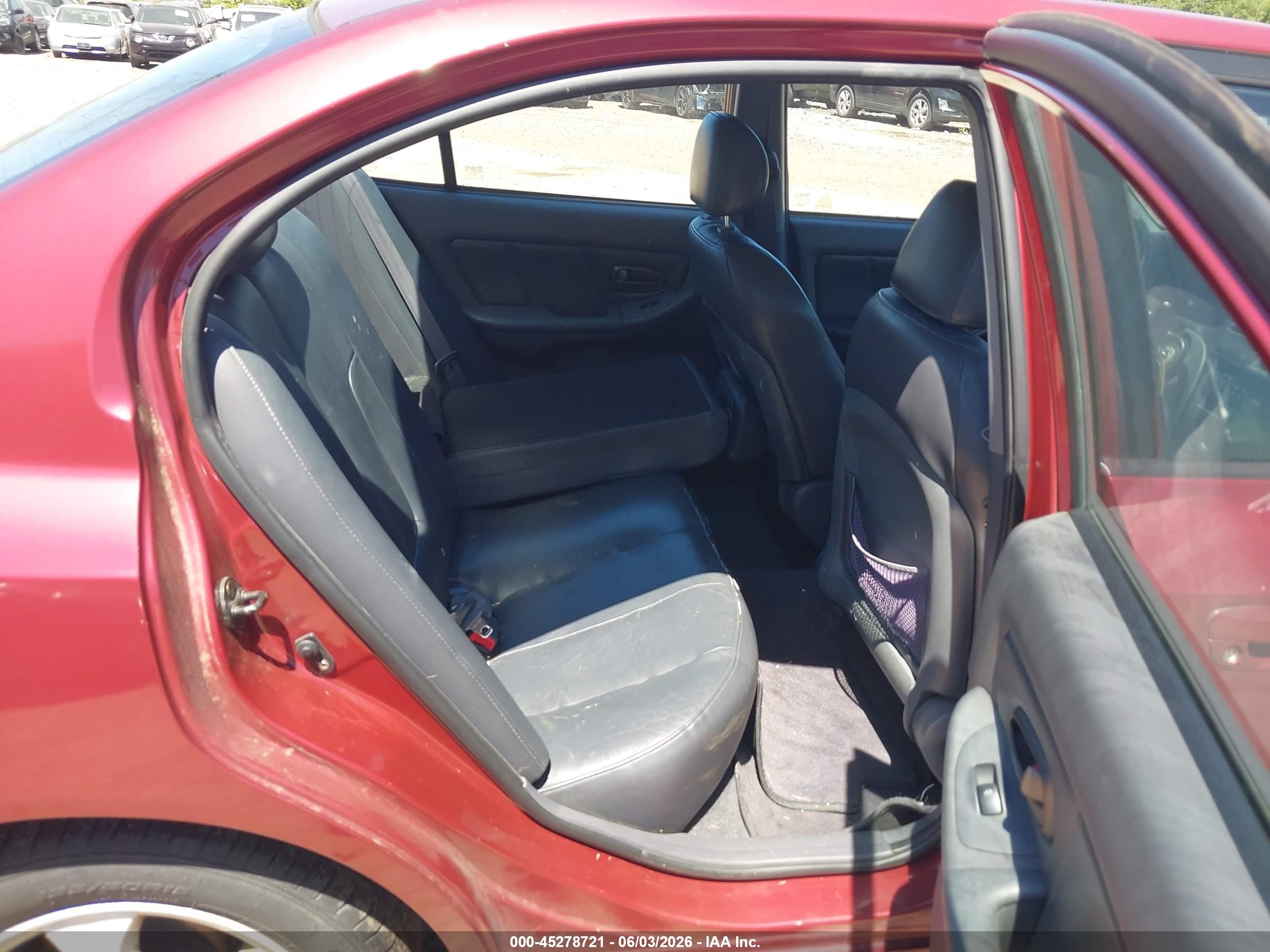 2003 Hyundai Elantra Gls/gt Red vin: KMHDN45DX3U647102