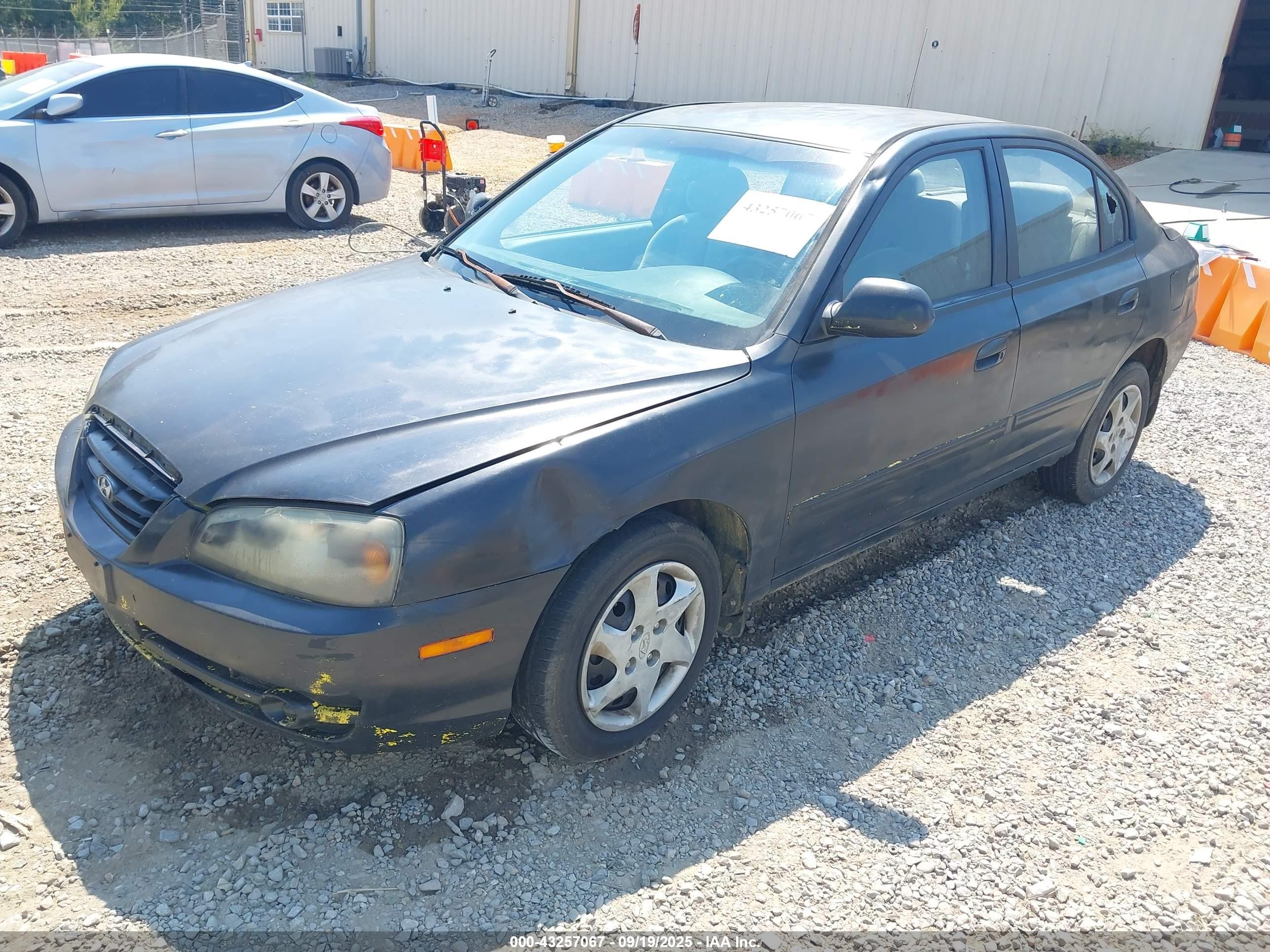 2004 Hyundai Elantra Gls/gt Black vin: KMHDN46D04U771606