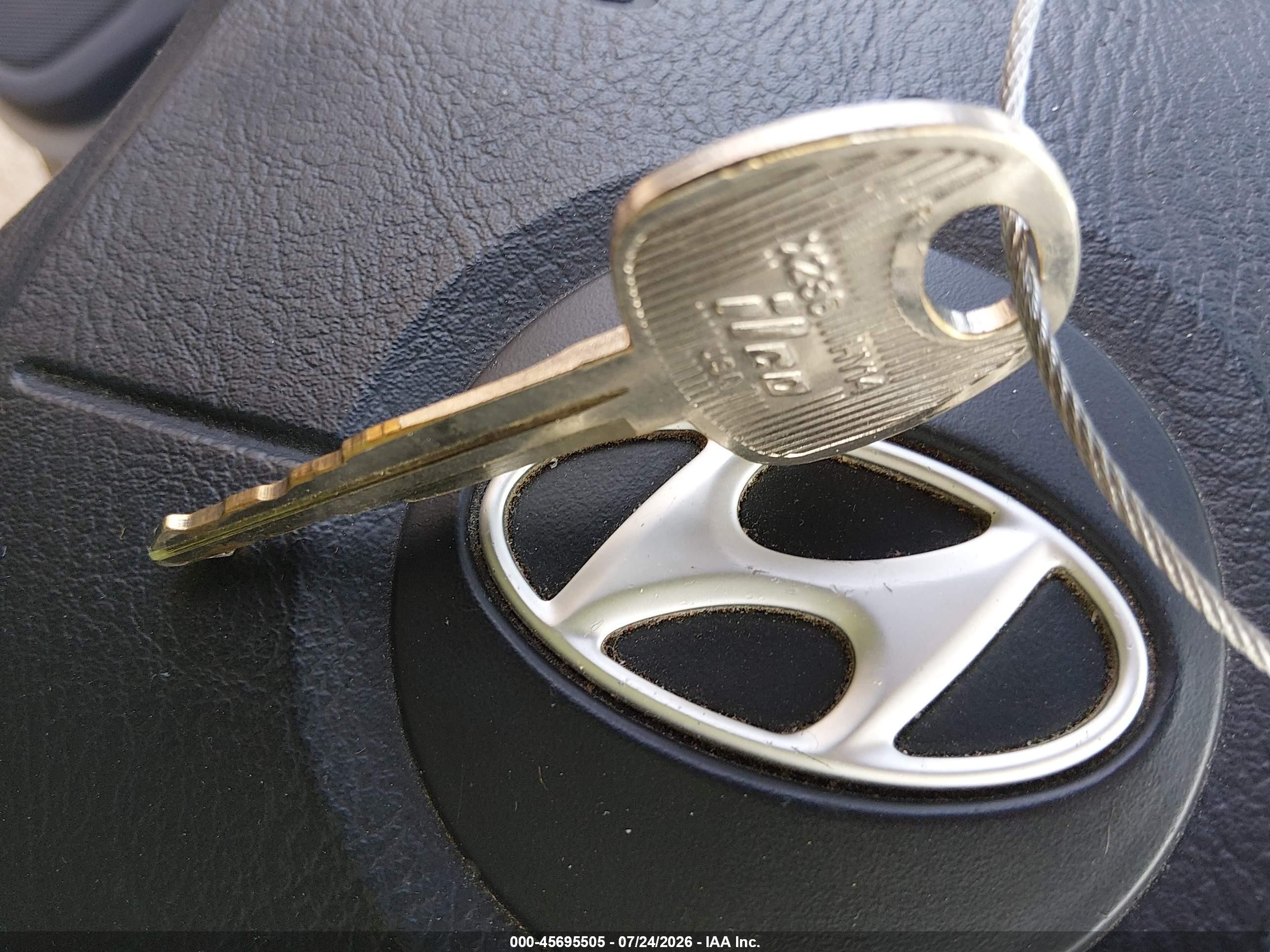 2005 Hyundai Elantra Gls/gt Silver vin: KMHDN46D05U036612
