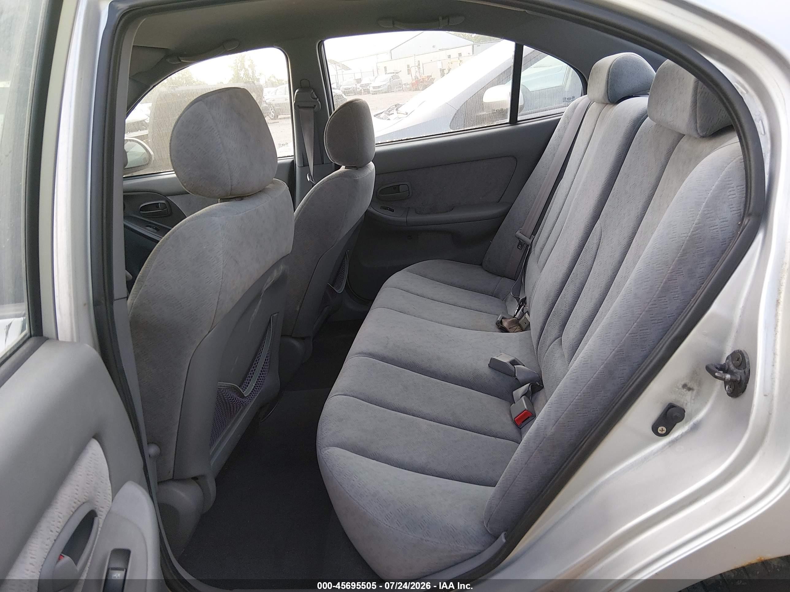 2005 Hyundai Elantra Gls/gt Silver vin: KMHDN46D05U036612