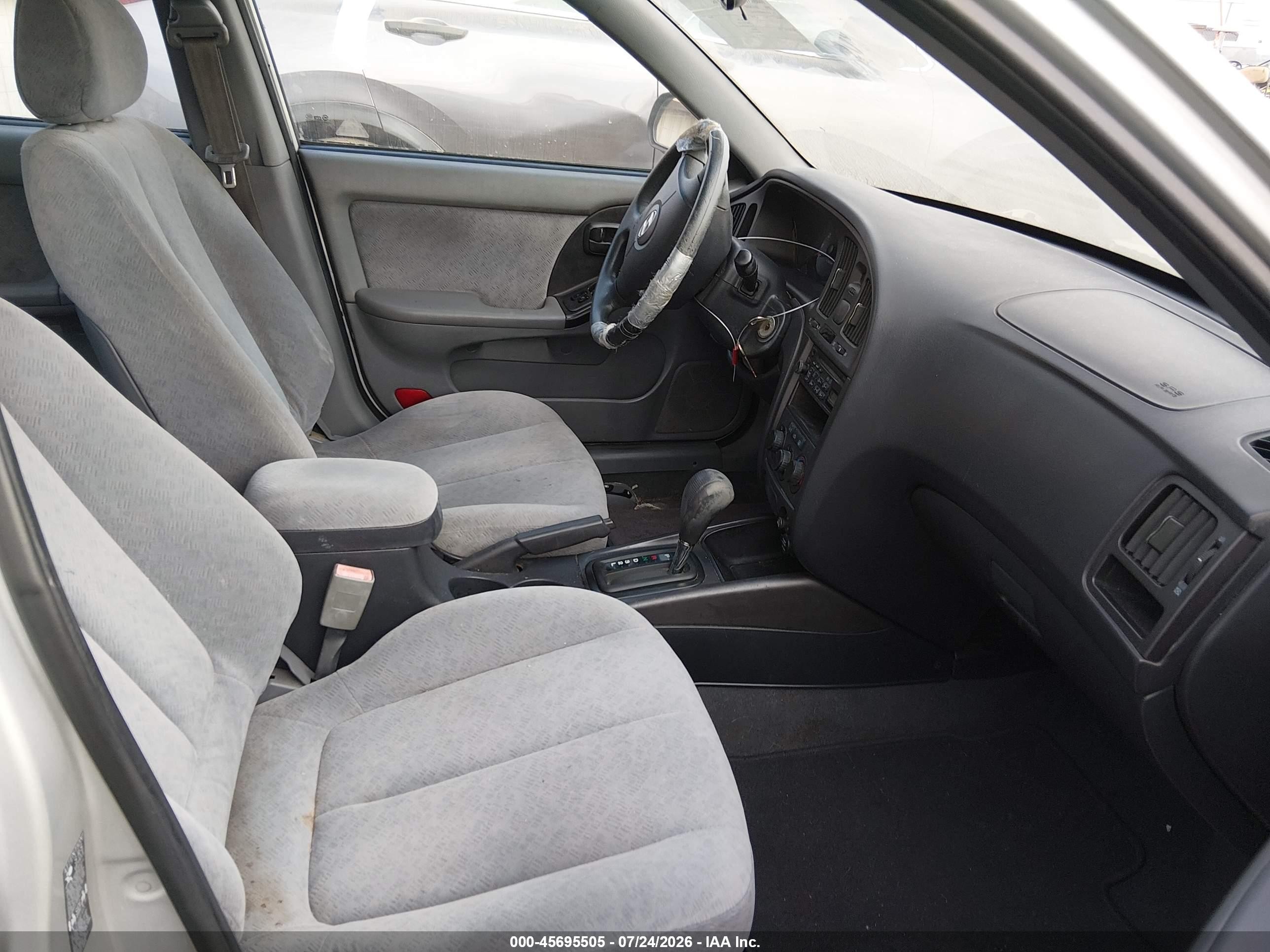 2005 Hyundai Elantra Gls/gt Silver vin: KMHDN46D05U036612