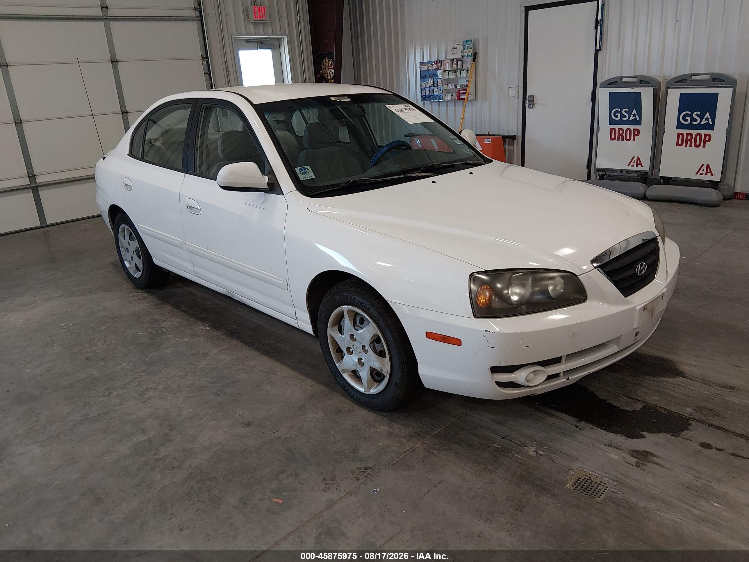 2005 Hyundai Elantra Gls/gt Белый vin: KMHDN46D05U939861