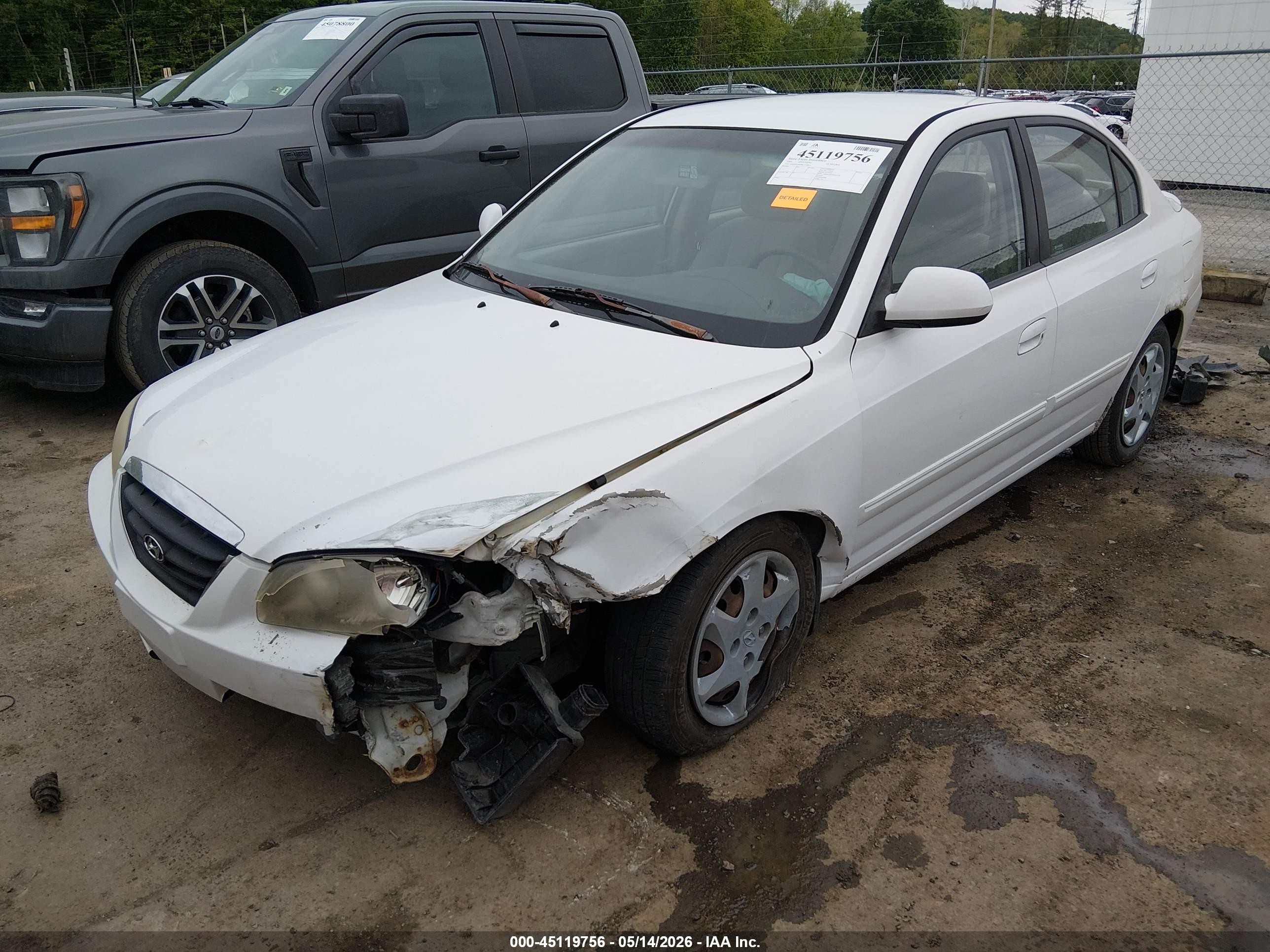 2006 Hyundai Elantra Gls/limited Белый vin: KMHDN46D06U239856
