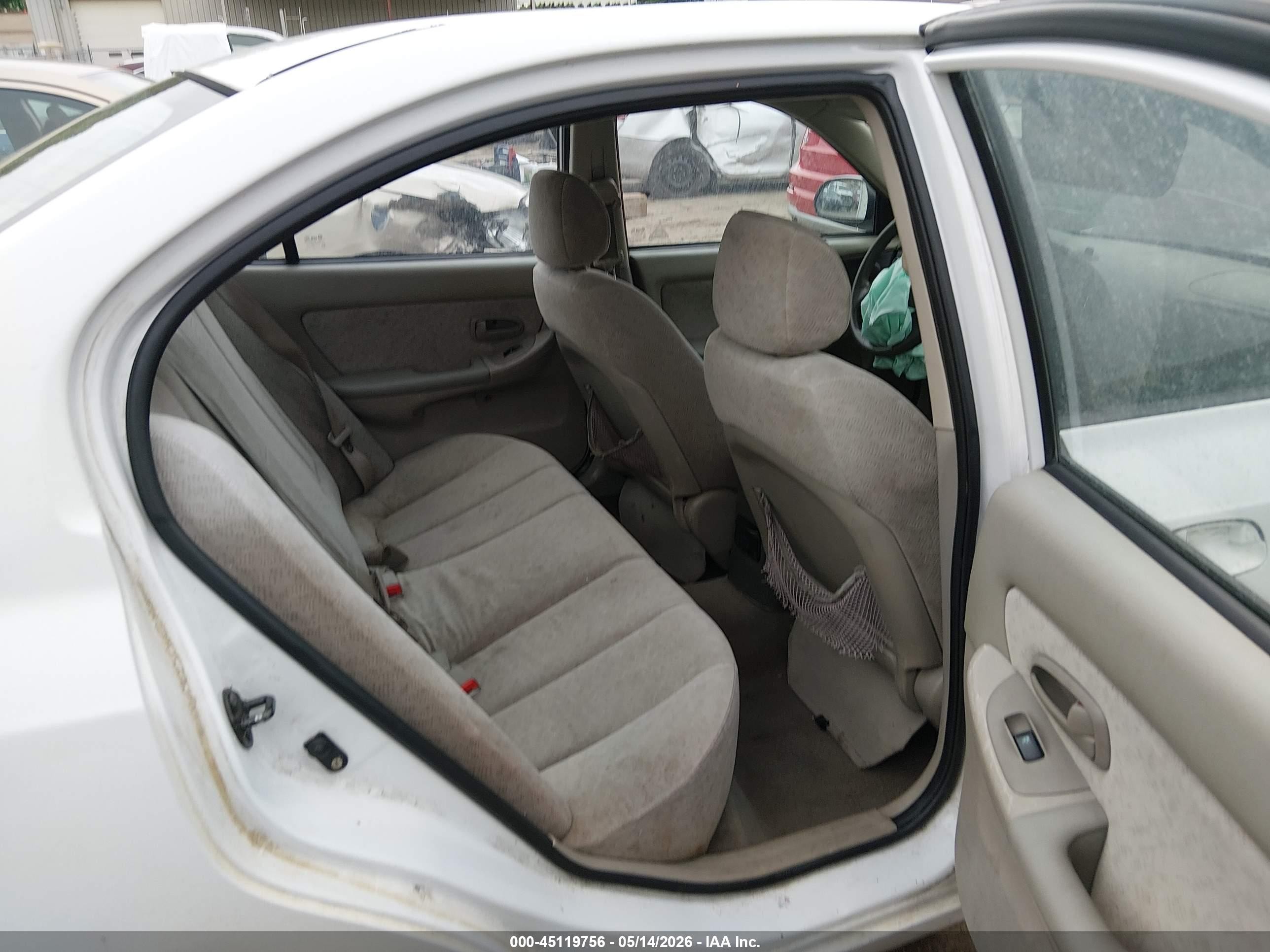 2006 Hyundai Elantra Gls/limited Белый vin: KMHDN46D06U239856