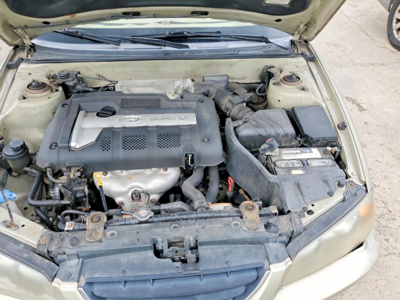 2006 Hyundai Elantra Gls Gold vin: KMHDN46D06U374786
