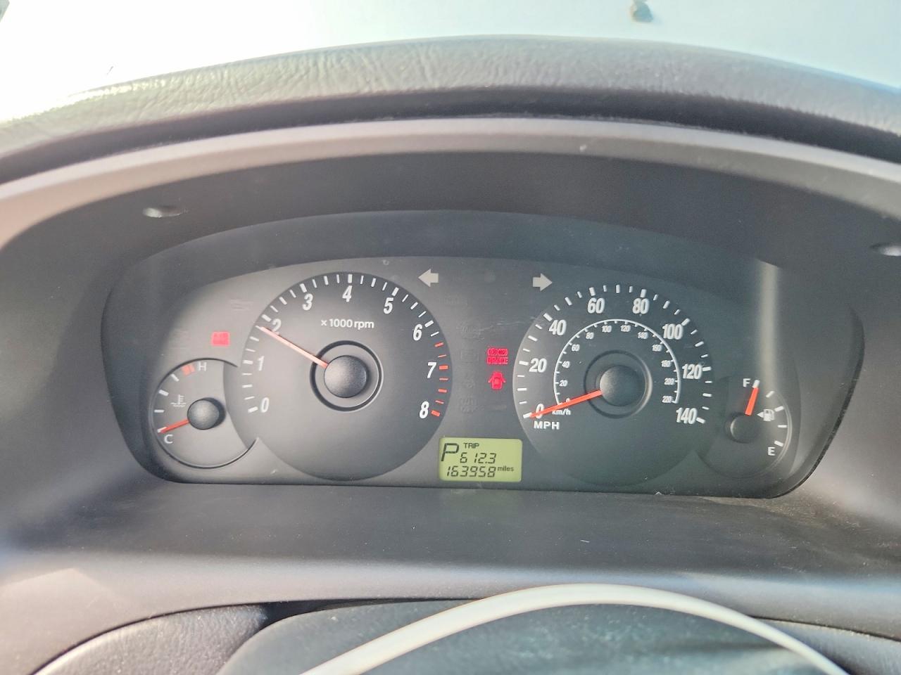 2004 Hyundai Elantra Gls/gt Silver vin: KMHDN46D14U760078