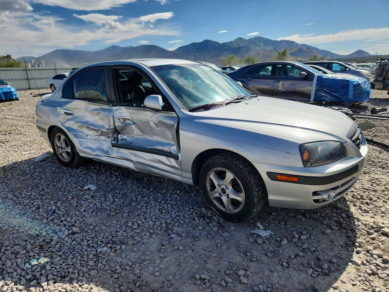 2004 Hyundai Elantra Gls/gt Silver vin: KMHDN46D14U760078