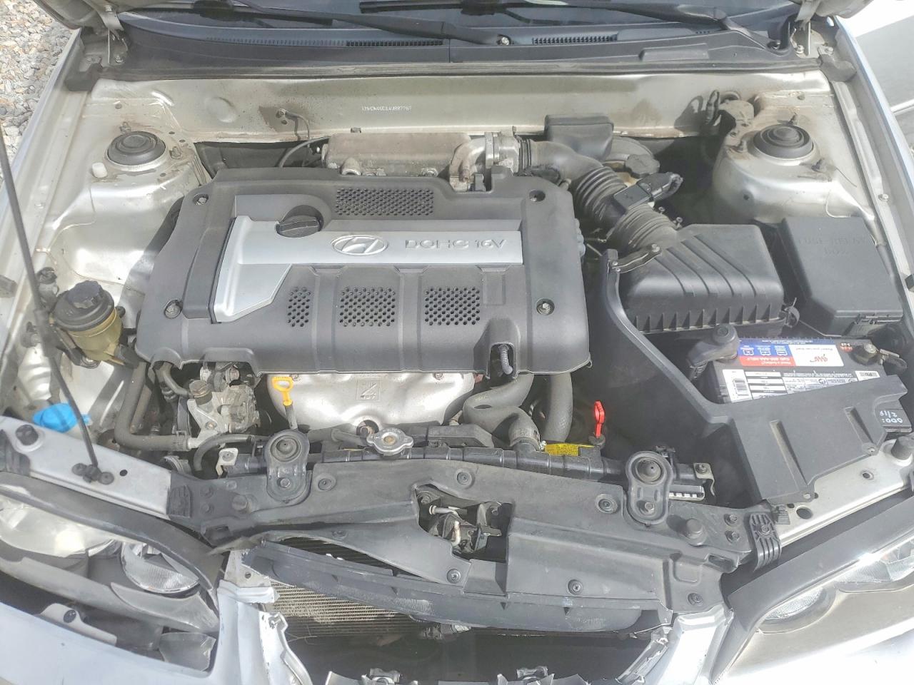 2004 Hyundai Elantra Gls Silver vin: KMHDN46D14U887767