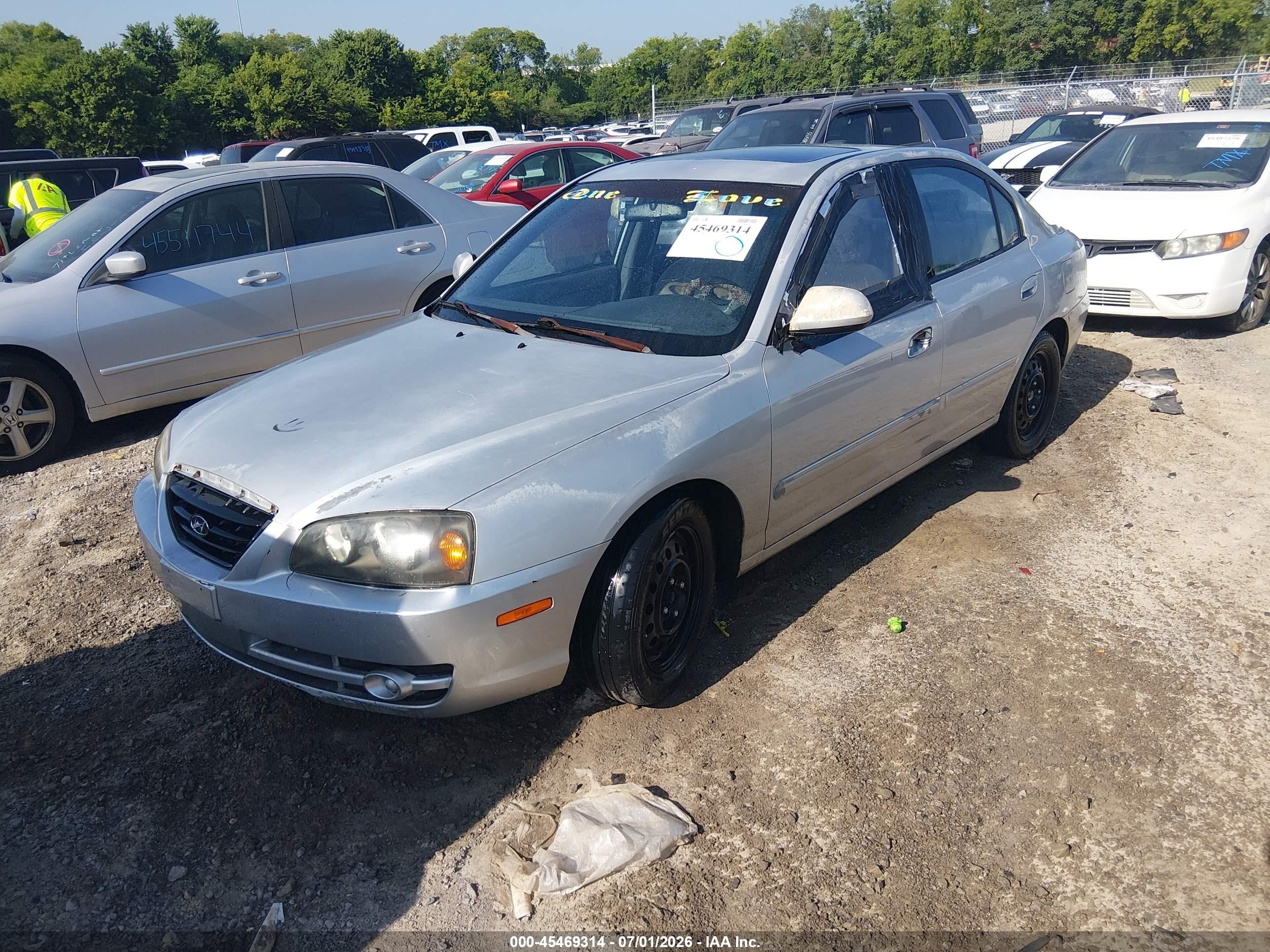 2005 Hyundai Elantra Gls/gt Silver vin: KMHDN46D15U011282