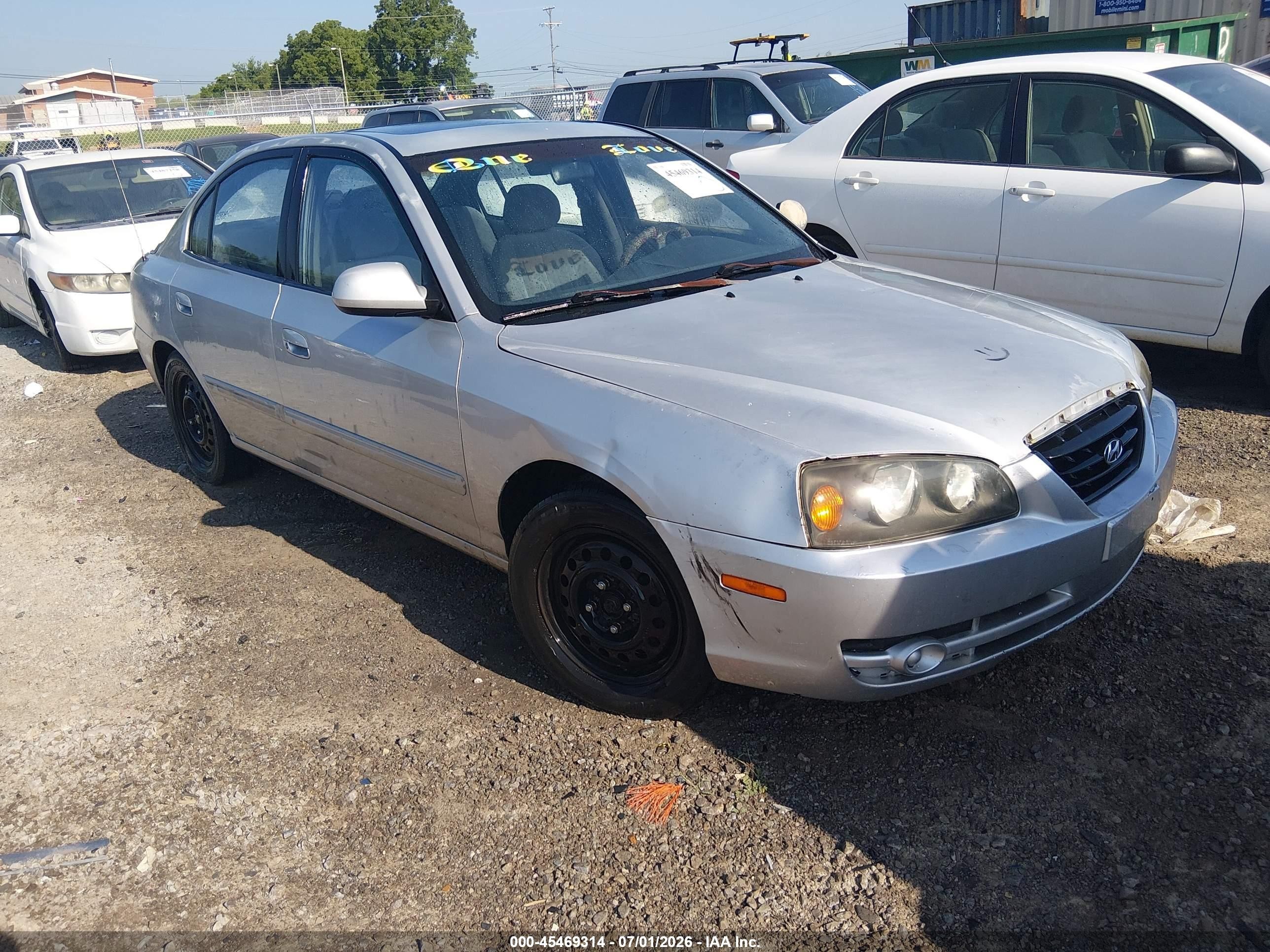 2005 Hyundai Elantra Gls/gt Silver vin: KMHDN46D15U011282