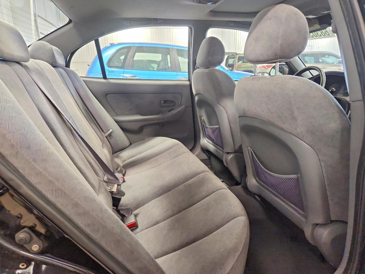 2005 Hyundai Elantra Gls Black vin: KMHDN46D15U037655