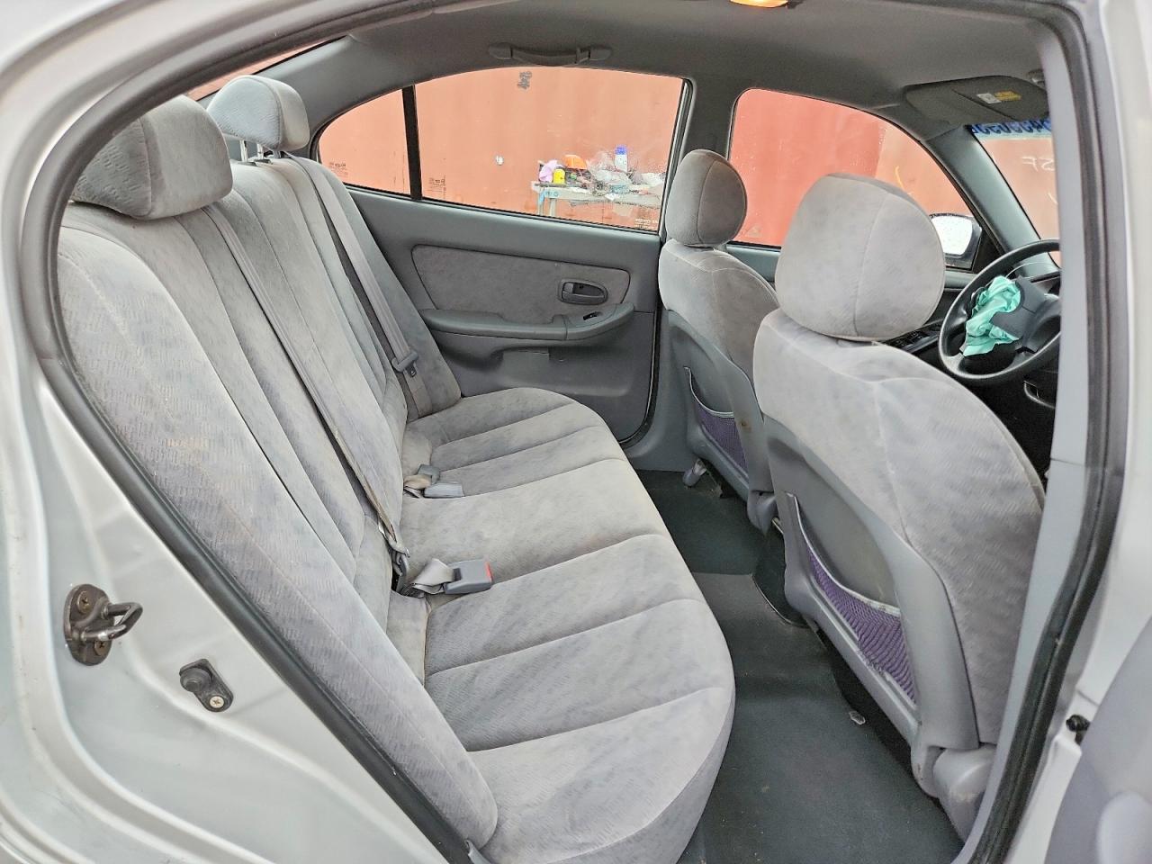 2005 Hyundai Elantra Gls Silver vin: KMHDN46D15U081526