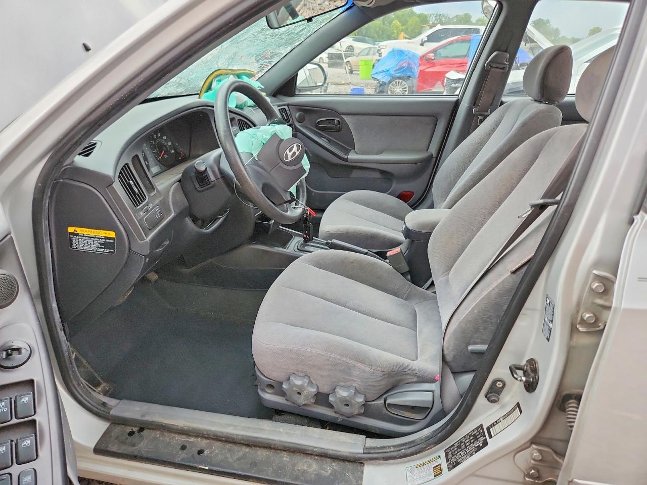2005 Hyundai Elantra Gls Silver vin: KMHDN46D15U081526