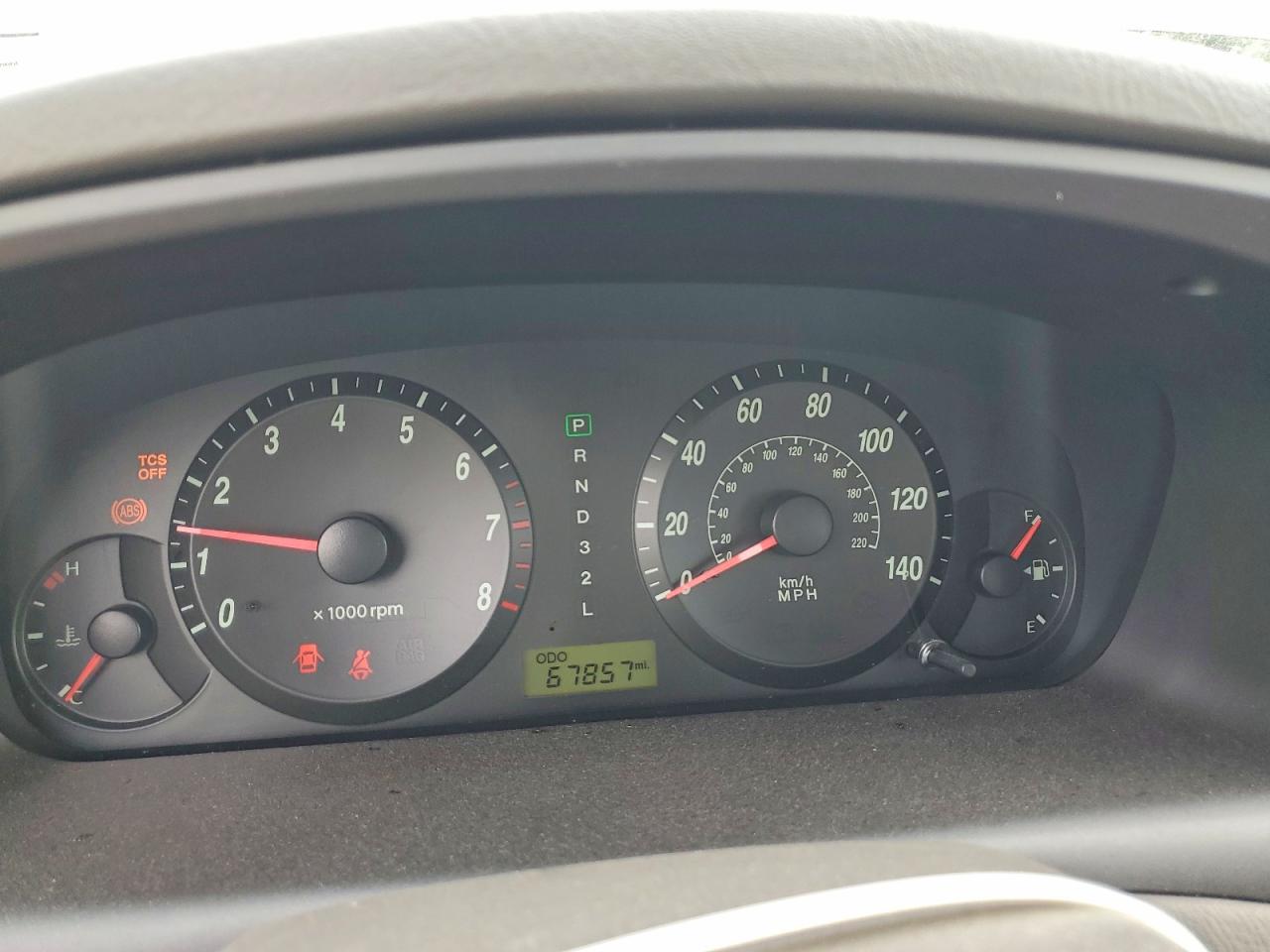 2005 Hyundai Elantra Gls Золотой vin: KMHDN46D15U084149