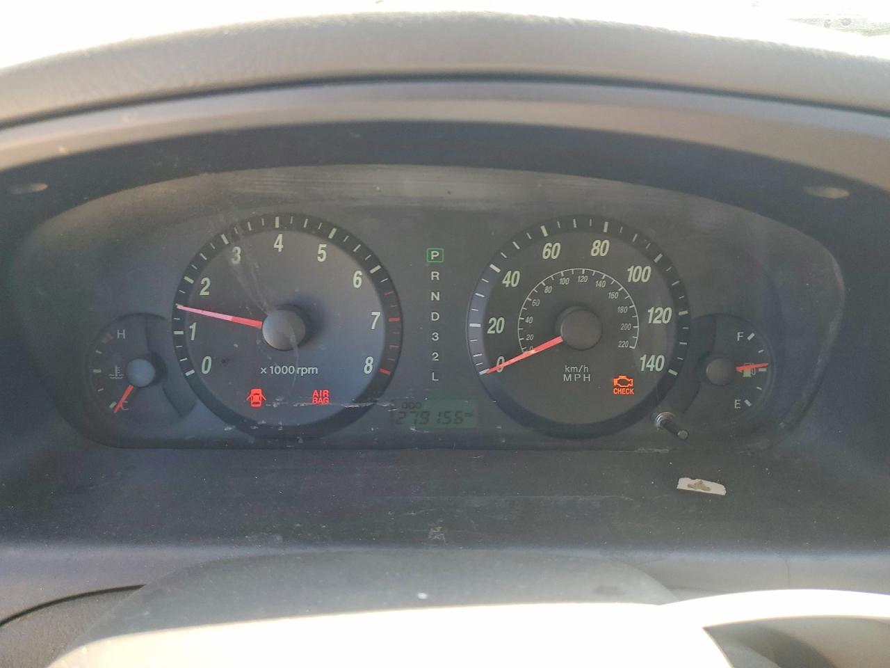 2005 Hyundai Elantra Gls White vin: KMHDN46D15U150604