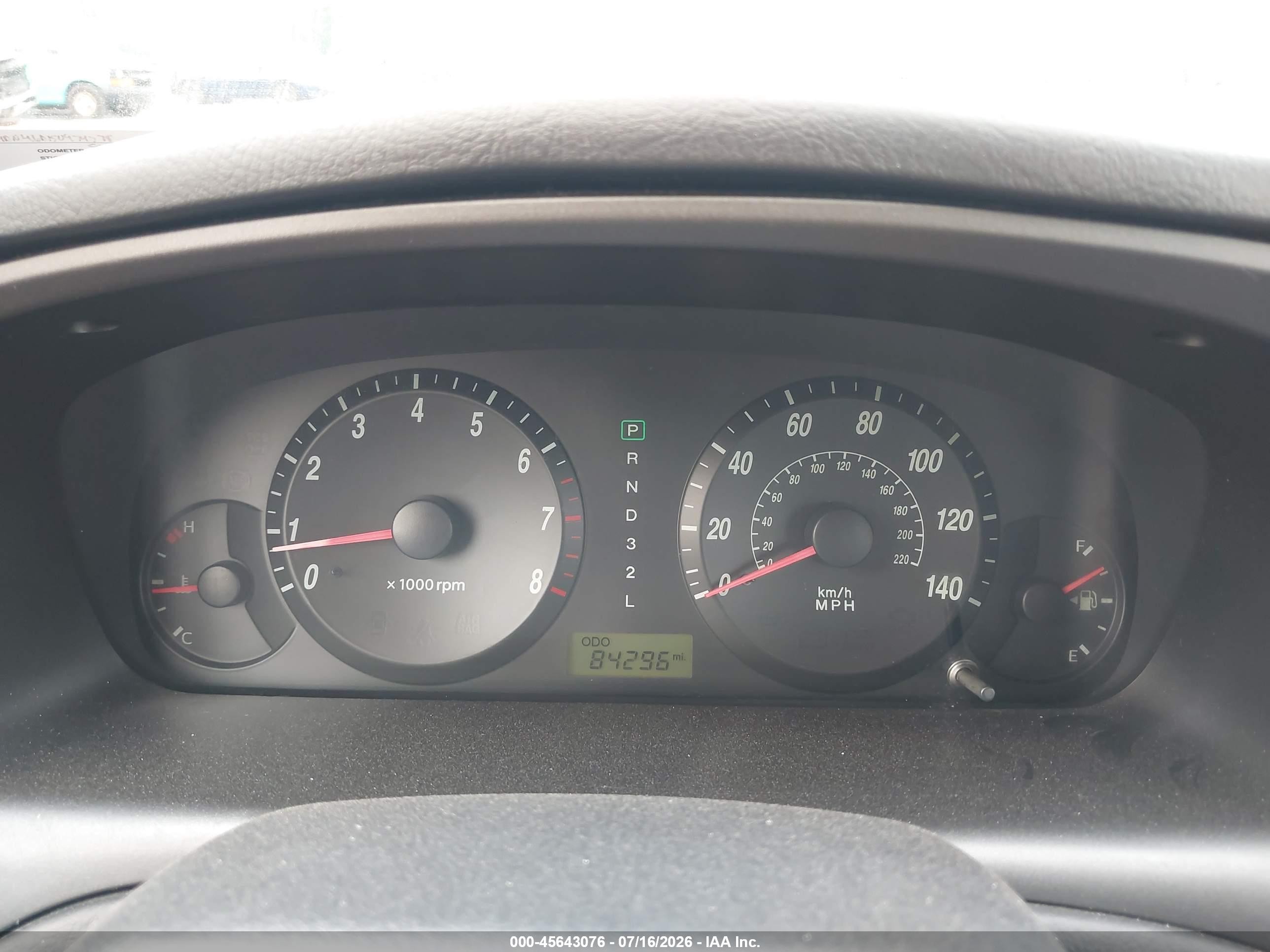 2005 Hyundai Elantra Gls/gt Burgundy vin: KMHDN46D15U974778