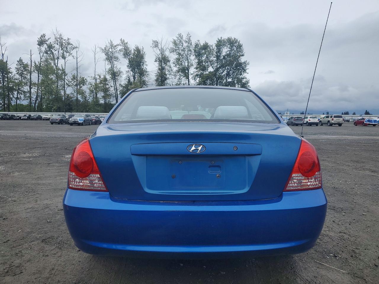 2006 Hyundai Elantra Gls Blue vin: KMHDN46D16U251448