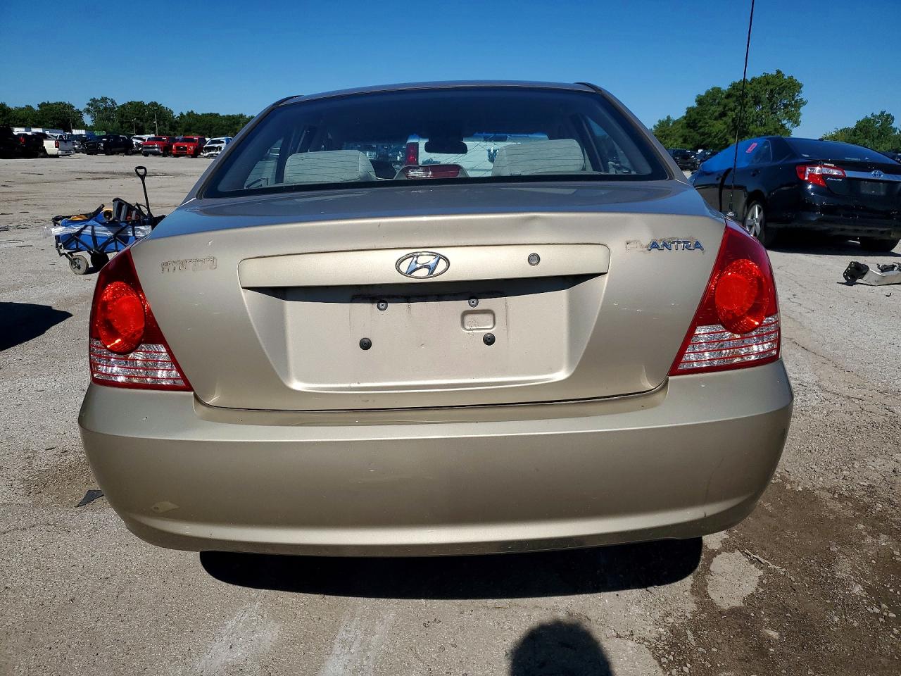 2006 Hyundai Elantra Gls Золотой vin: KMHDN46D16U363201