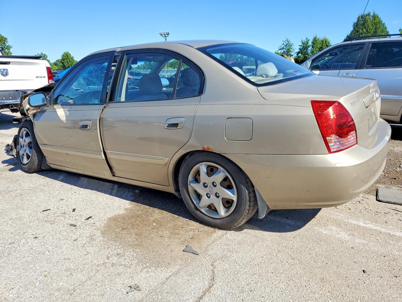 2006 Hyundai Elantra Gls Золотой vin: KMHDN46D16U363201