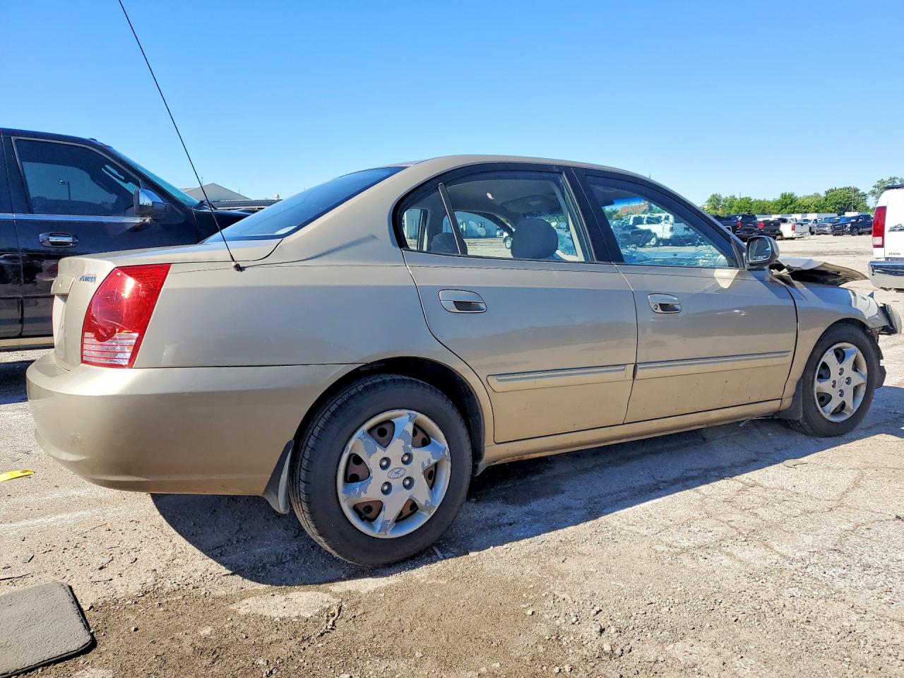 2006 Hyundai Elantra Gls Золотой vin: KMHDN46D16U363201