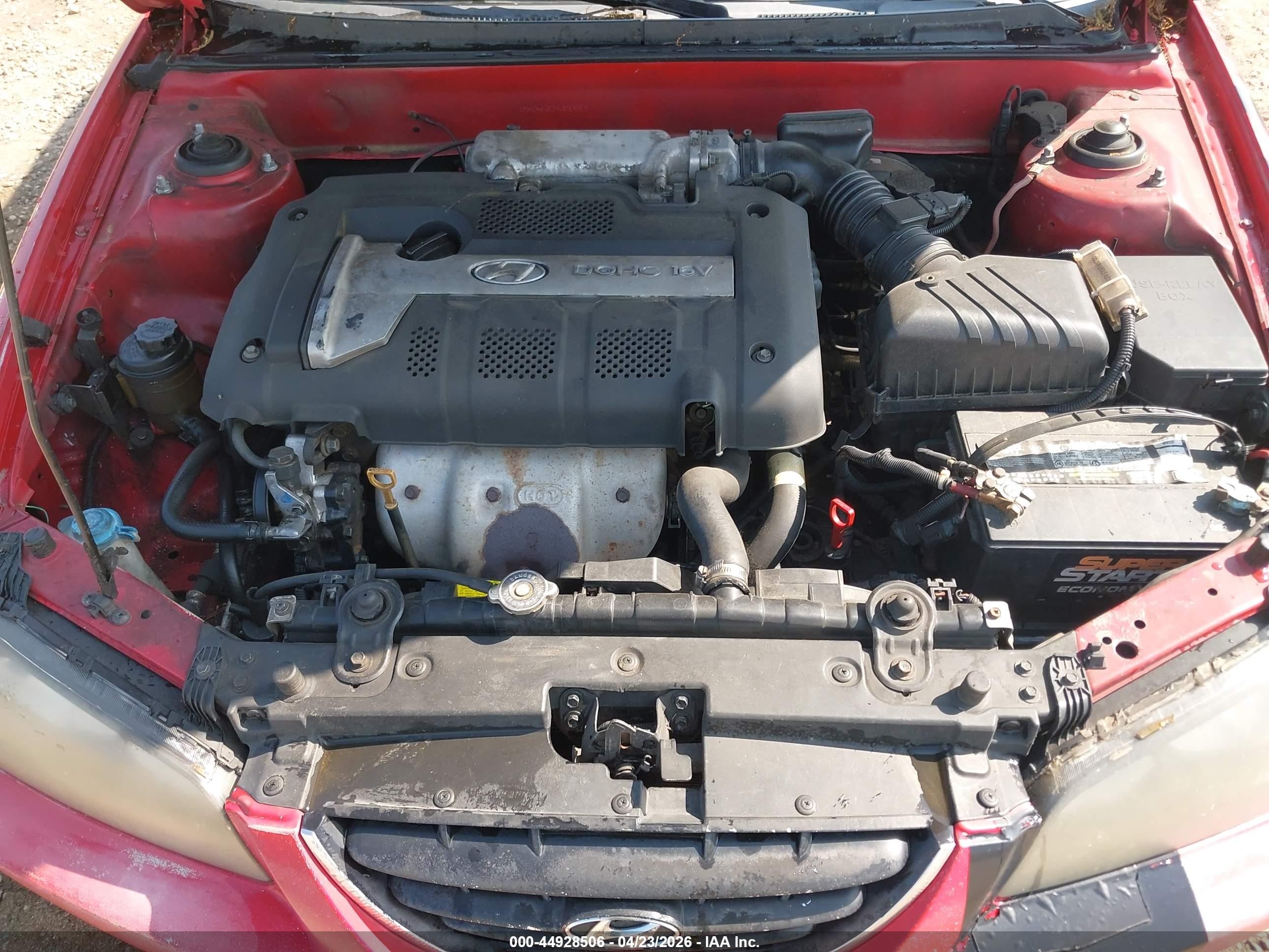 2004 Hyundai Elantra Gls/gt Red vin: KMHDN46D24U814505