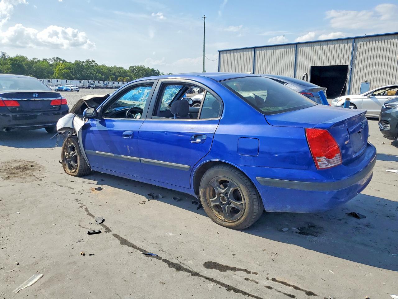2005 Hyundai Elantra Gls Blue vin: KMHDN46D25U042184