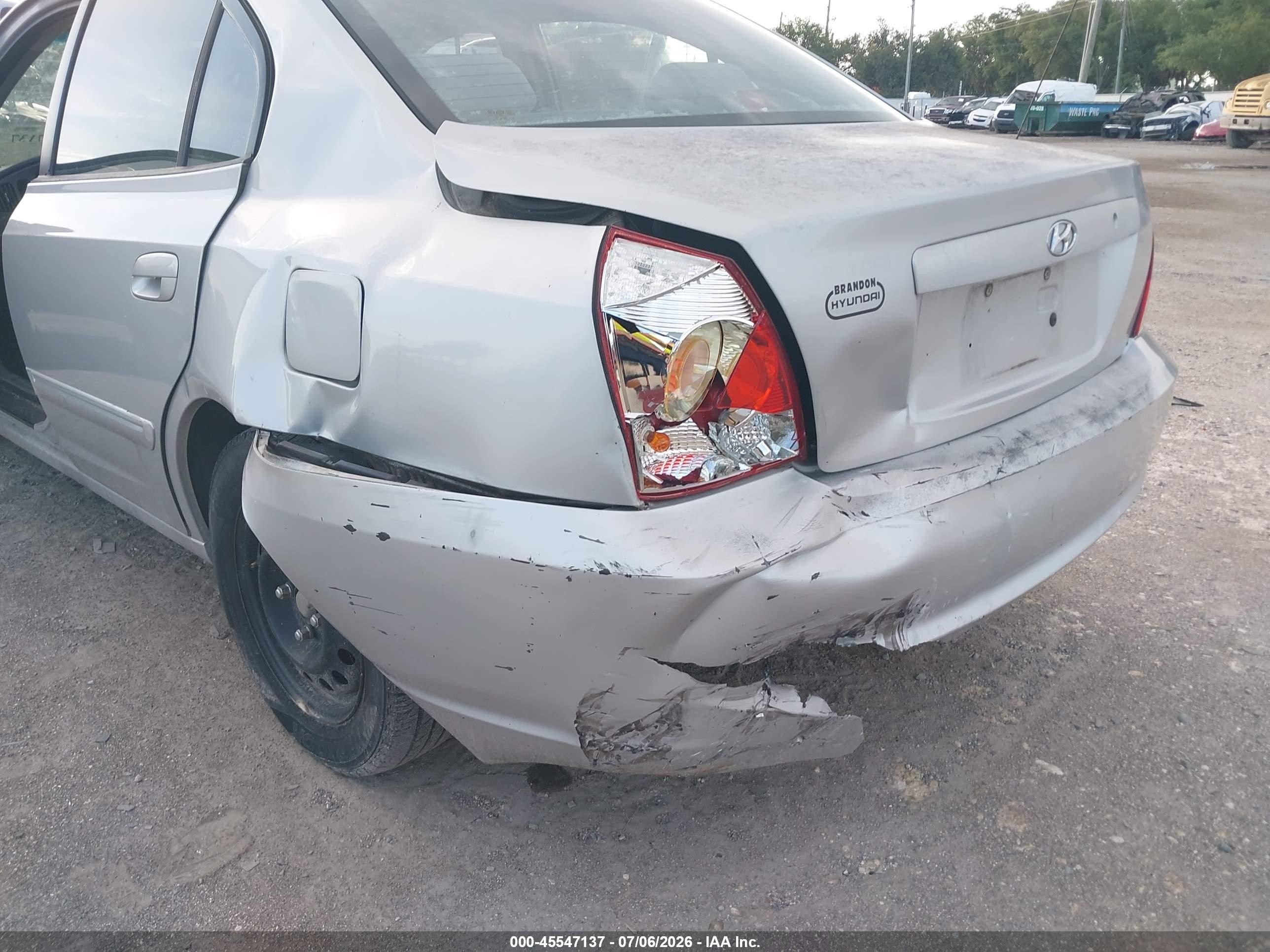 2005 Hyundai Elantra Gls/gt Серебряный vin: KMHDN46D25U094916