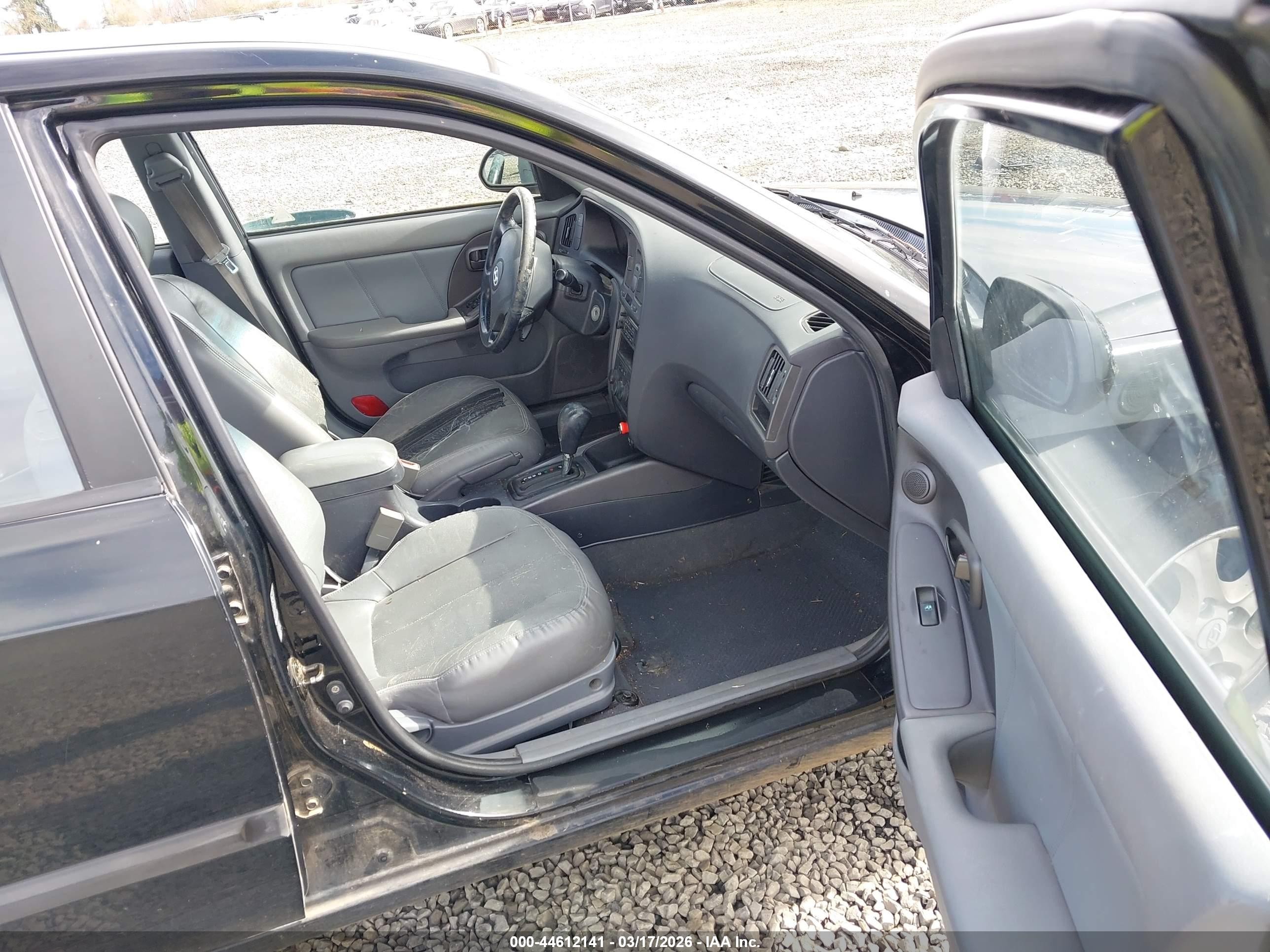 2005 Hyundai Elantra Gls/gt Black vin: KMHDN46D25U117630