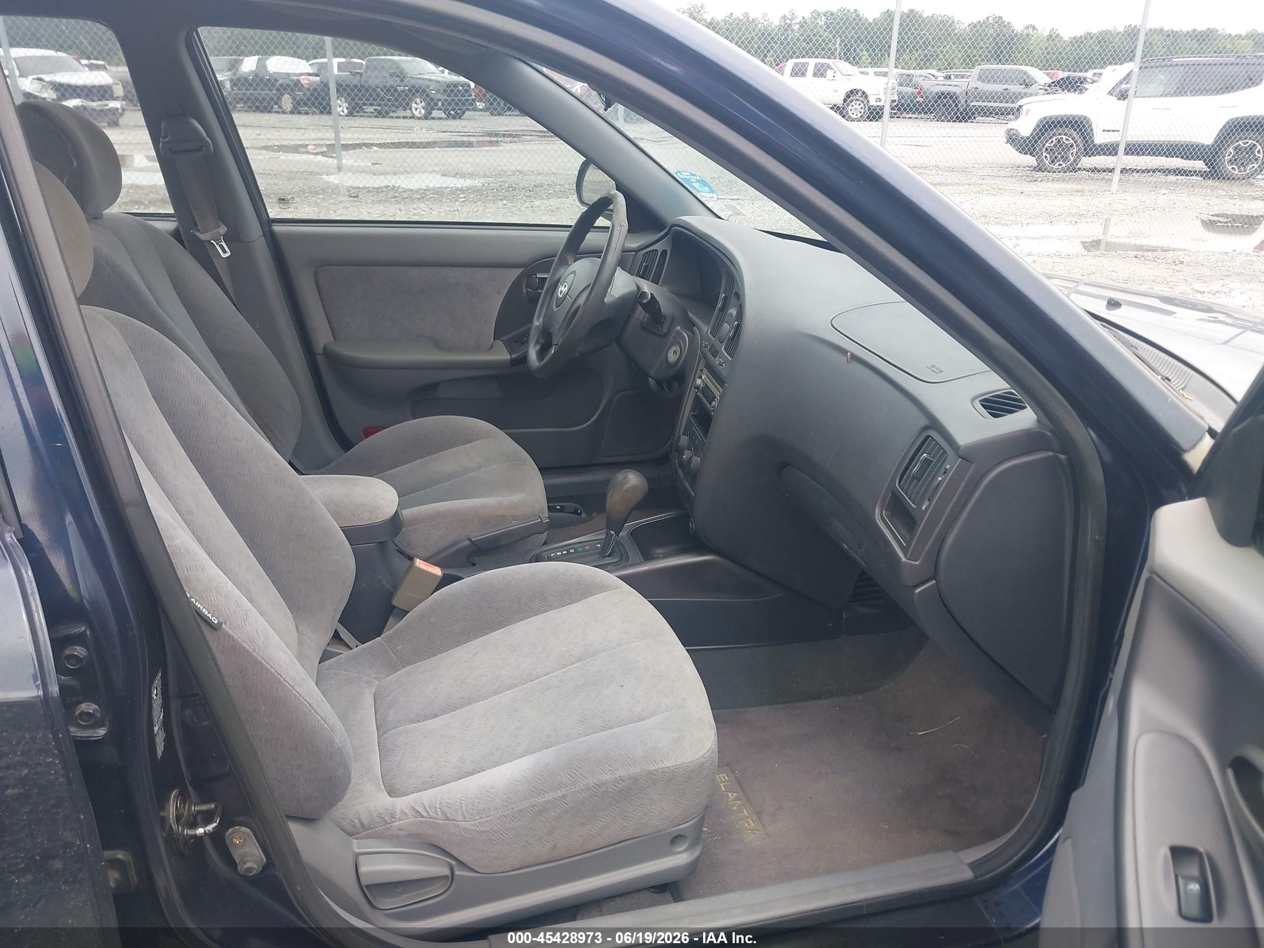 2005 Hyundai Elantra Gls/gt Dark Blue vin: KMHDN46D25U965653
