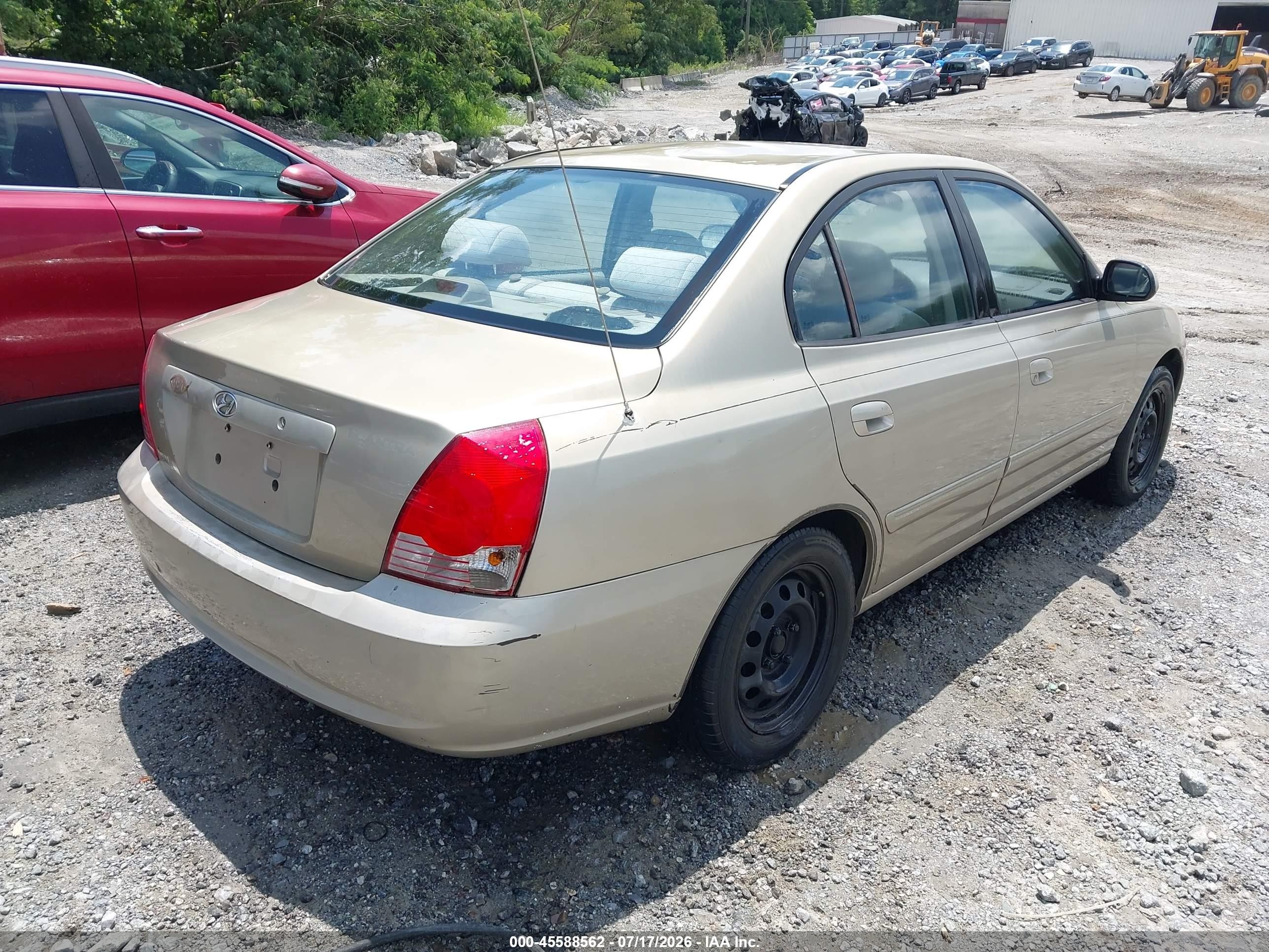2005 Hyundai Elantra Gls/gt Beige vin: KMHDN46D25U983571