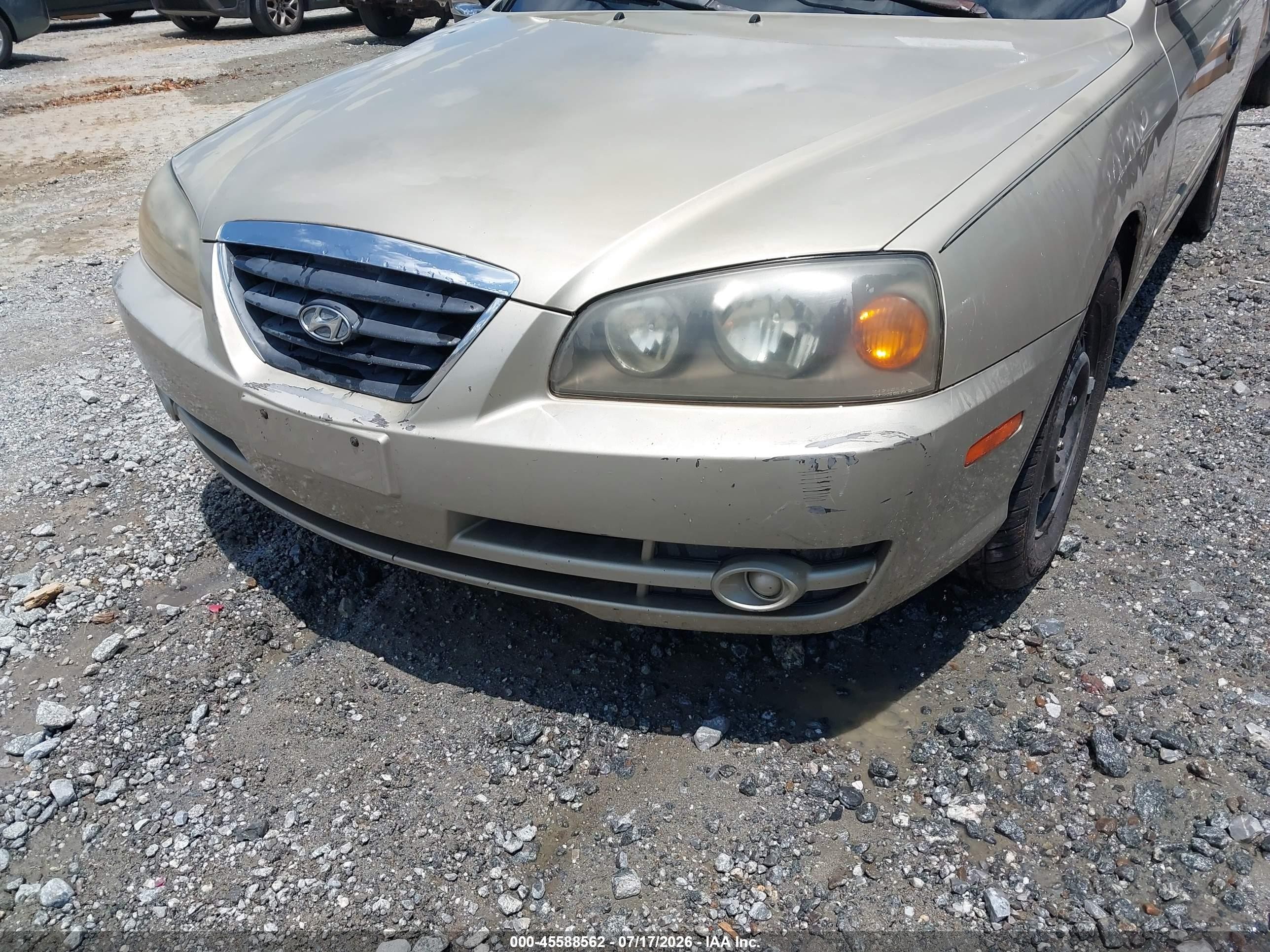 2005 Hyundai Elantra Gls/gt Beige vin: KMHDN46D25U983571