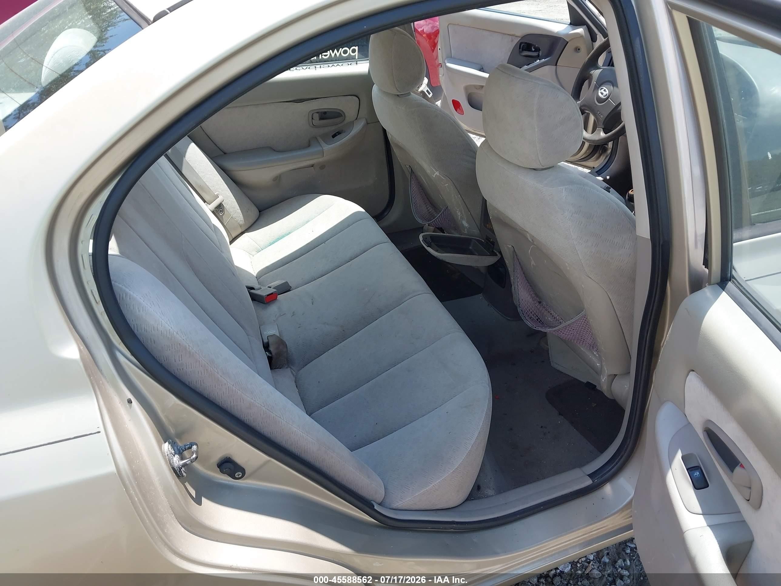 2005 Hyundai Elantra Gls/gt Beige vin: KMHDN46D25U983571
