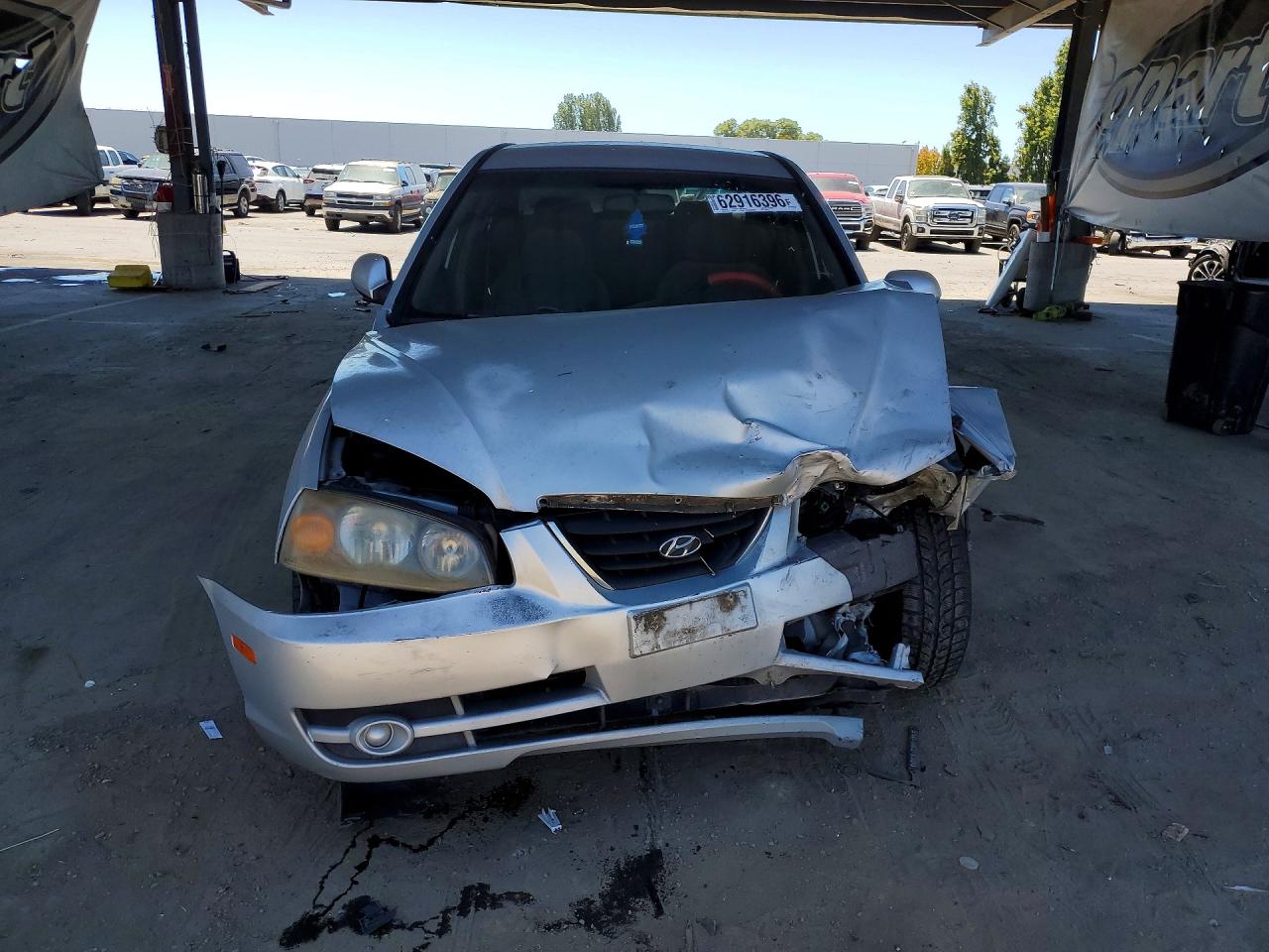 2006 Hyundai Elantra Gls Silver vin: KMHDN46D26U209368