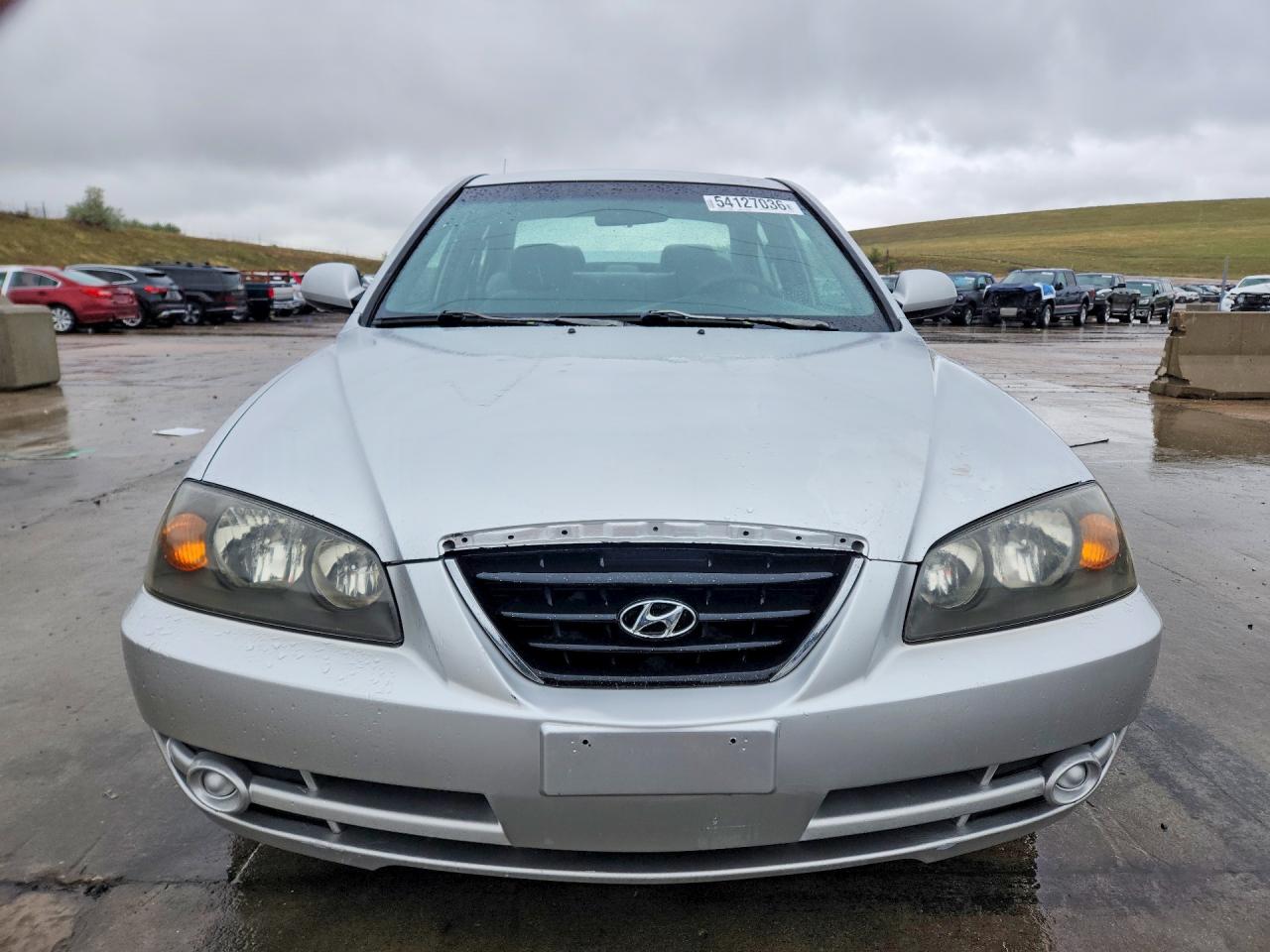 2004 Hyundai Elantra Gls Silver vin: KMHDN46D34U712470