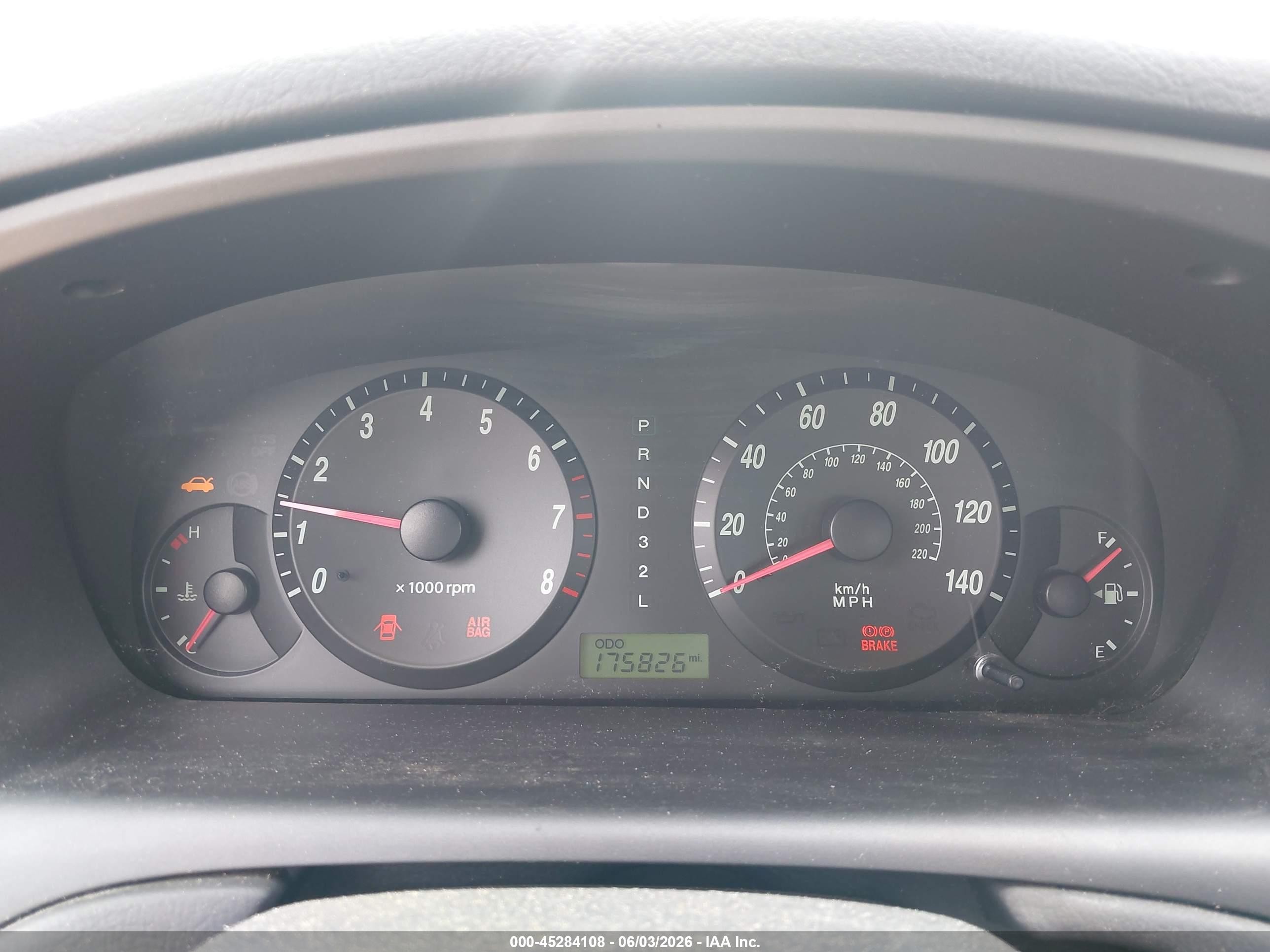 2004 Hyundai Elantra Gls/gt Black vin: KMHDN46D34U755545