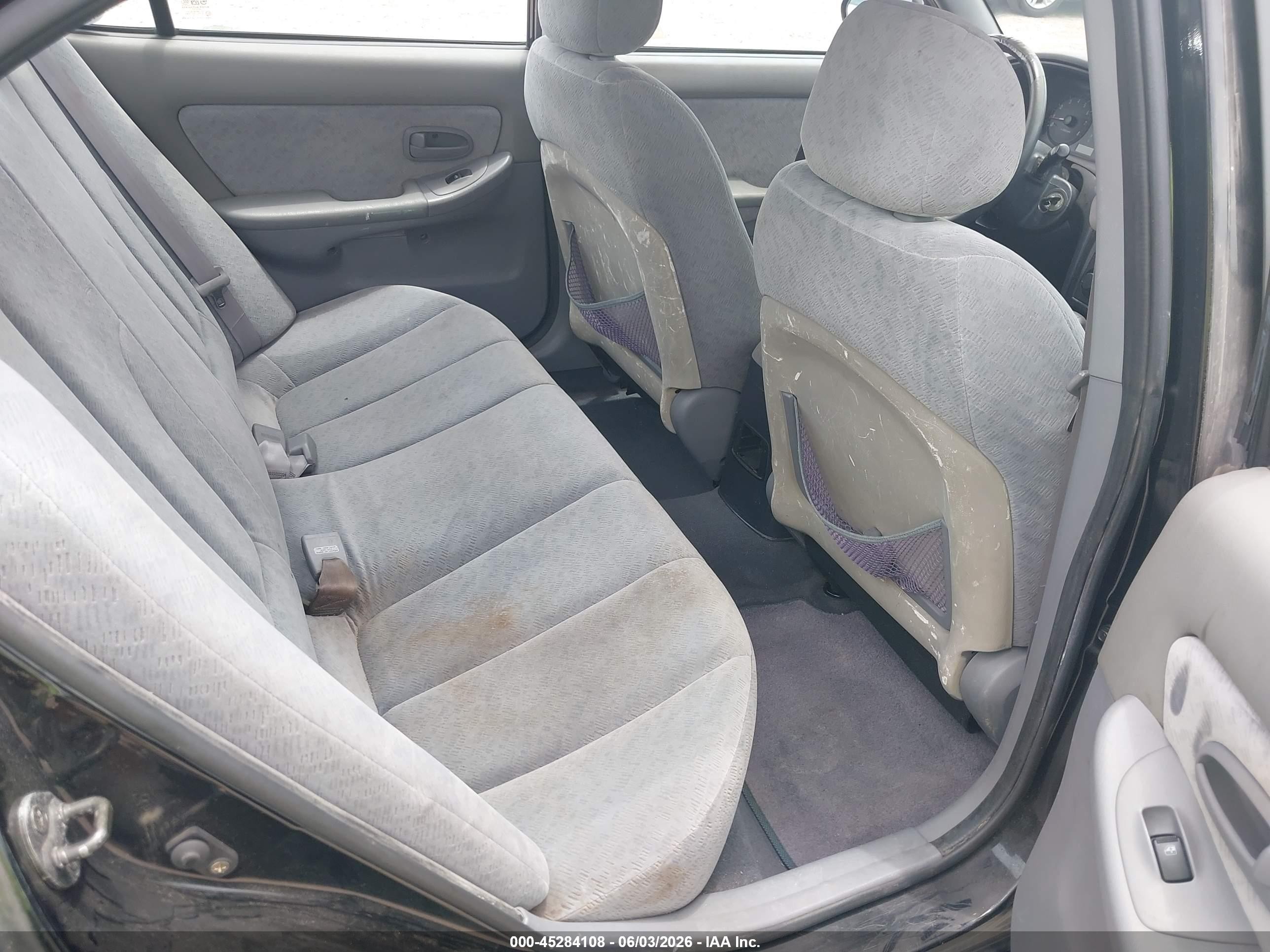 2004 Hyundai Elantra Gls/gt Black vin: KMHDN46D34U755545