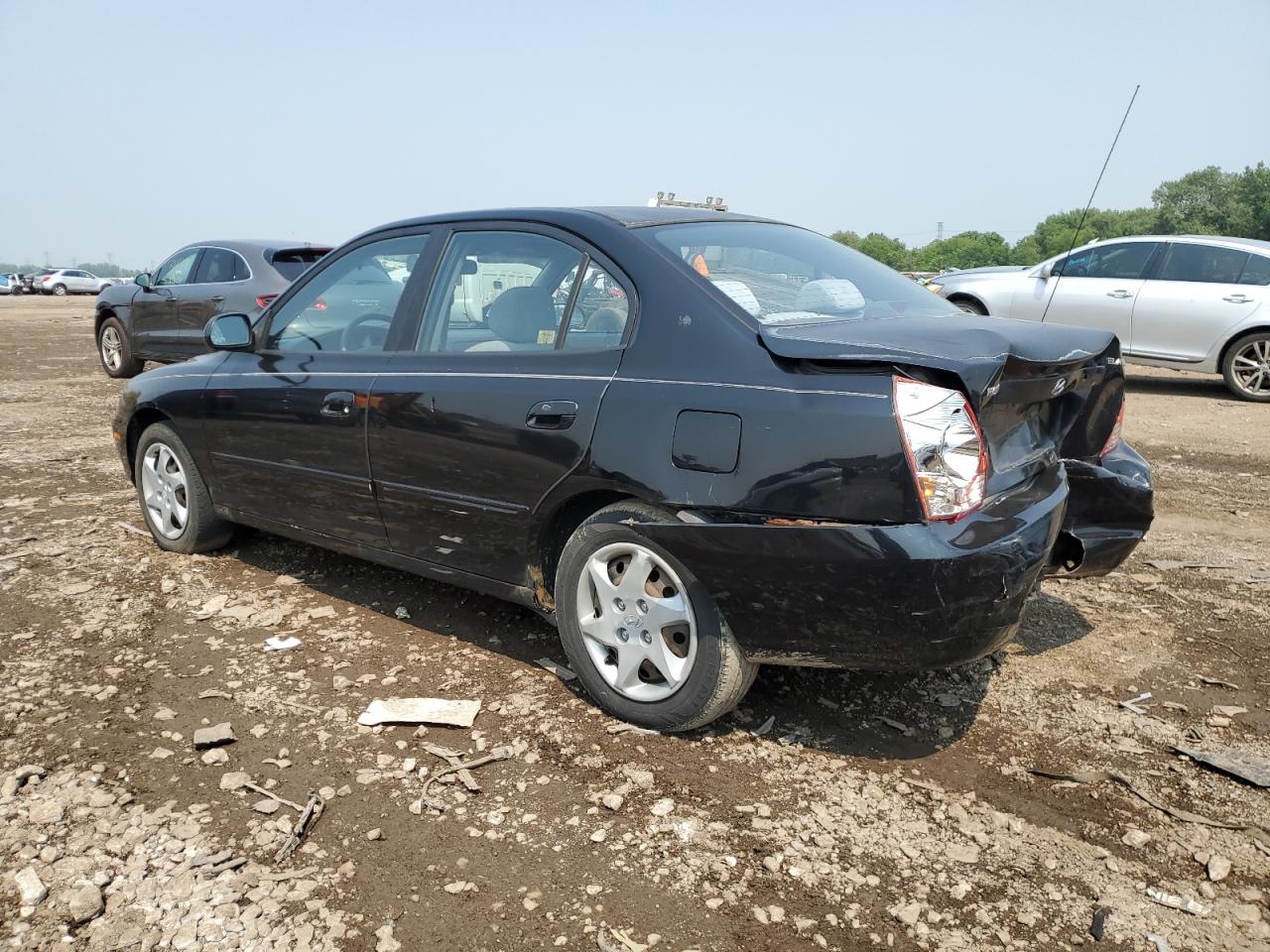 2004 Hyundai Elantra Gls Черный vin: KMHDN46D34U777741