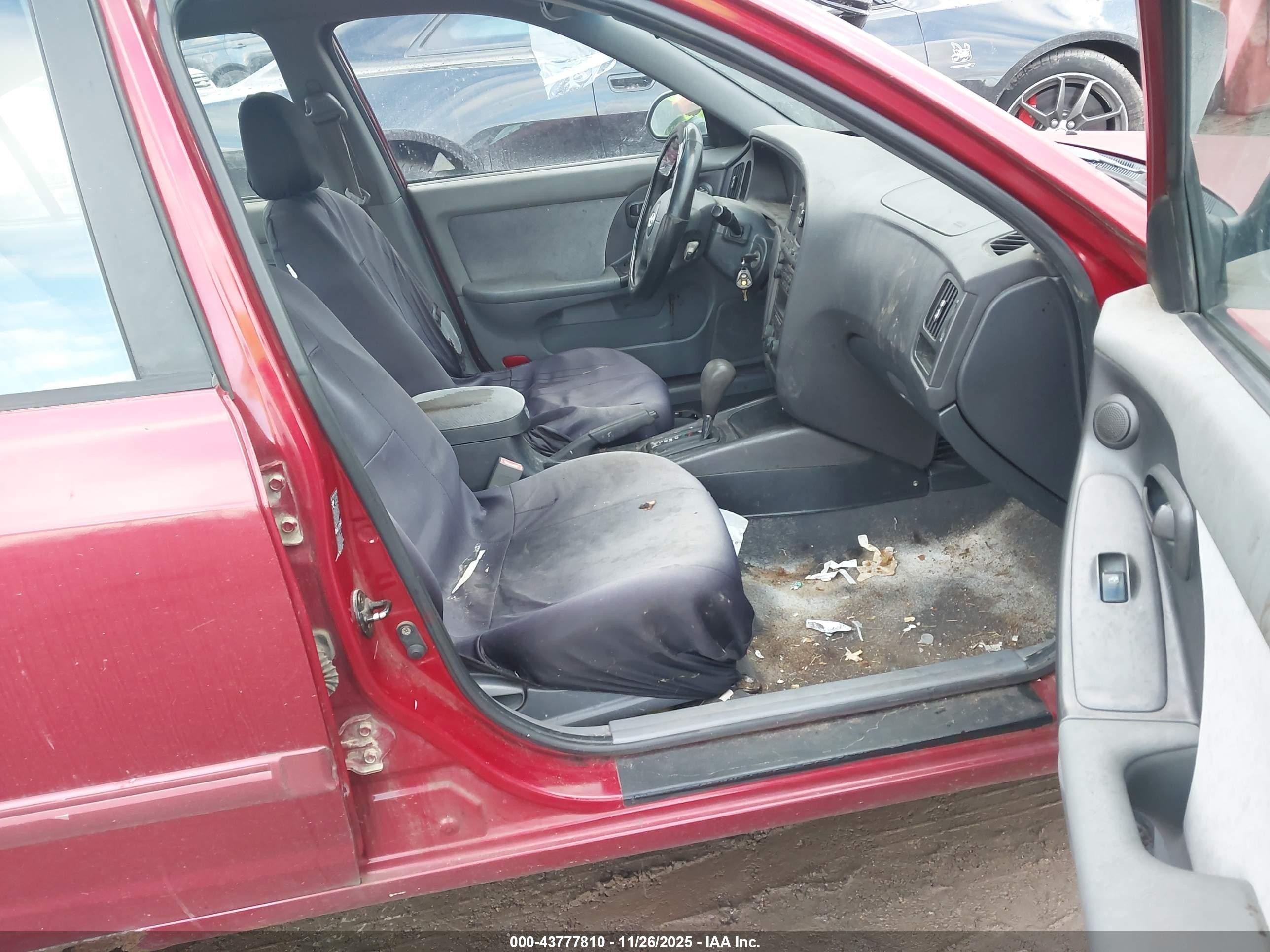 2004 Hyundai Elantra Gls/gt Red vin: KMHDN46D34U846394