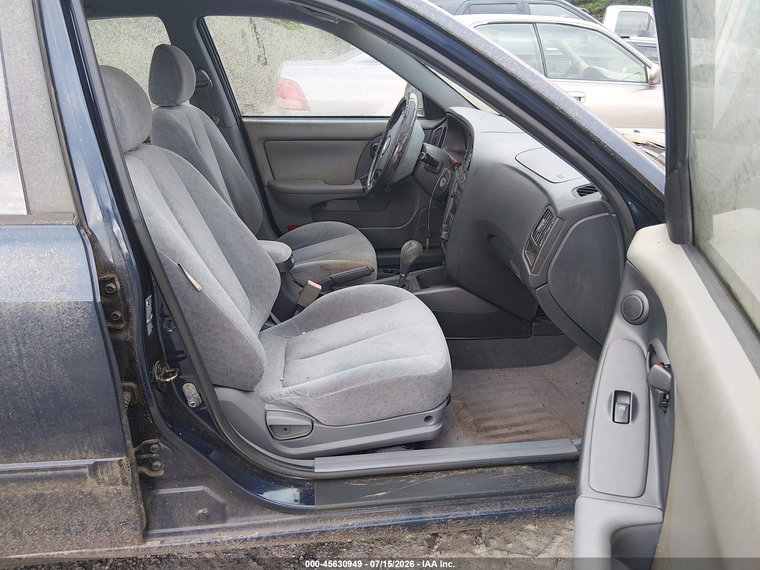 2004 Hyundai Elantra Gls/gt Navy vin: KMHDN46D34U870470