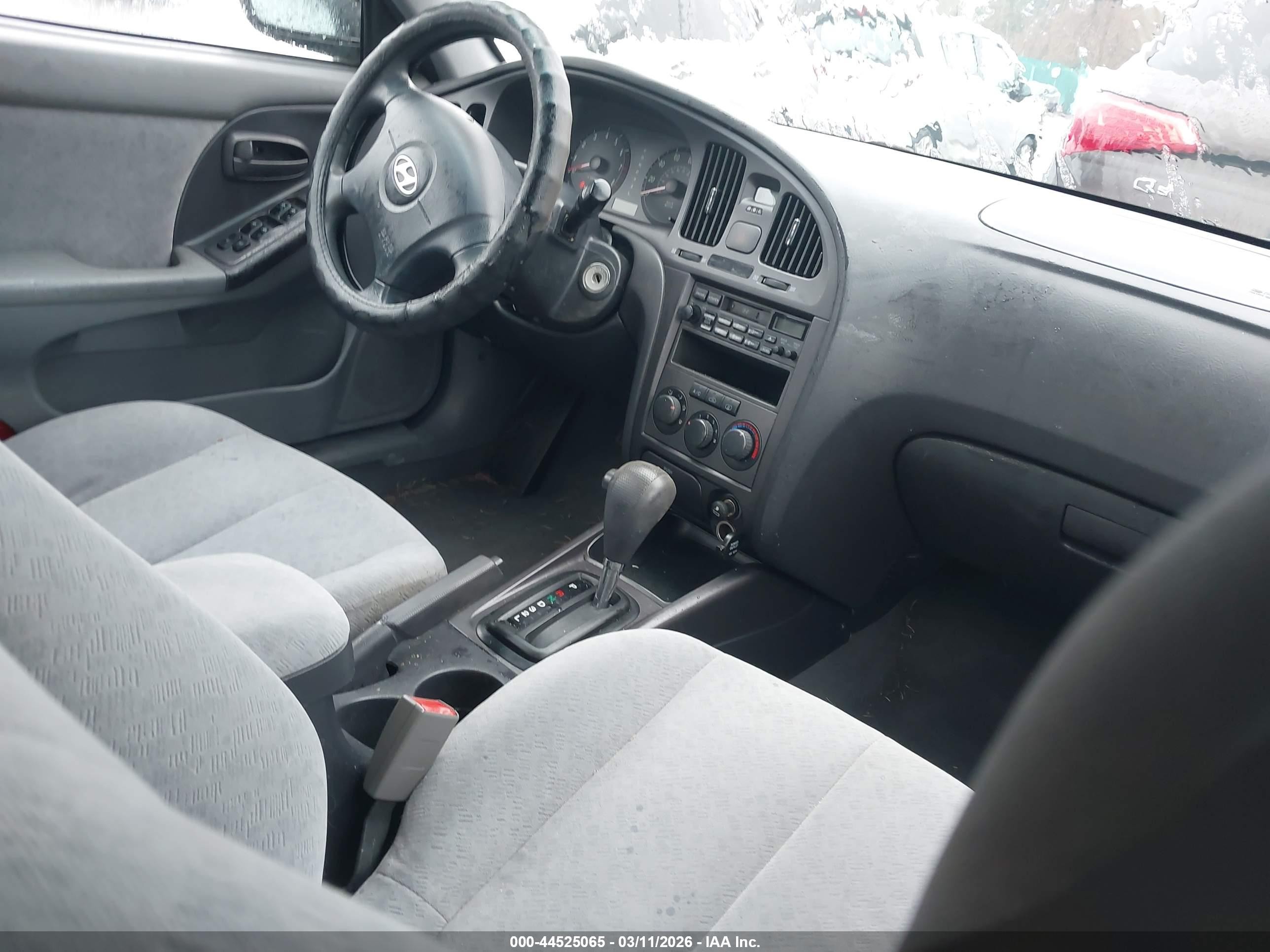 2004 Hyundai Elantra Gls/gt Blue vin: KMHDN46D34U921272