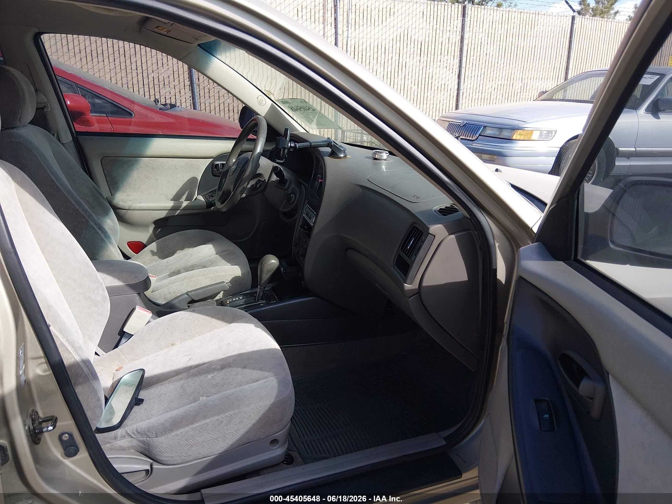 2005 Hyundai Elantra Gls/gt Brown vin: KMHDN46D35U123744