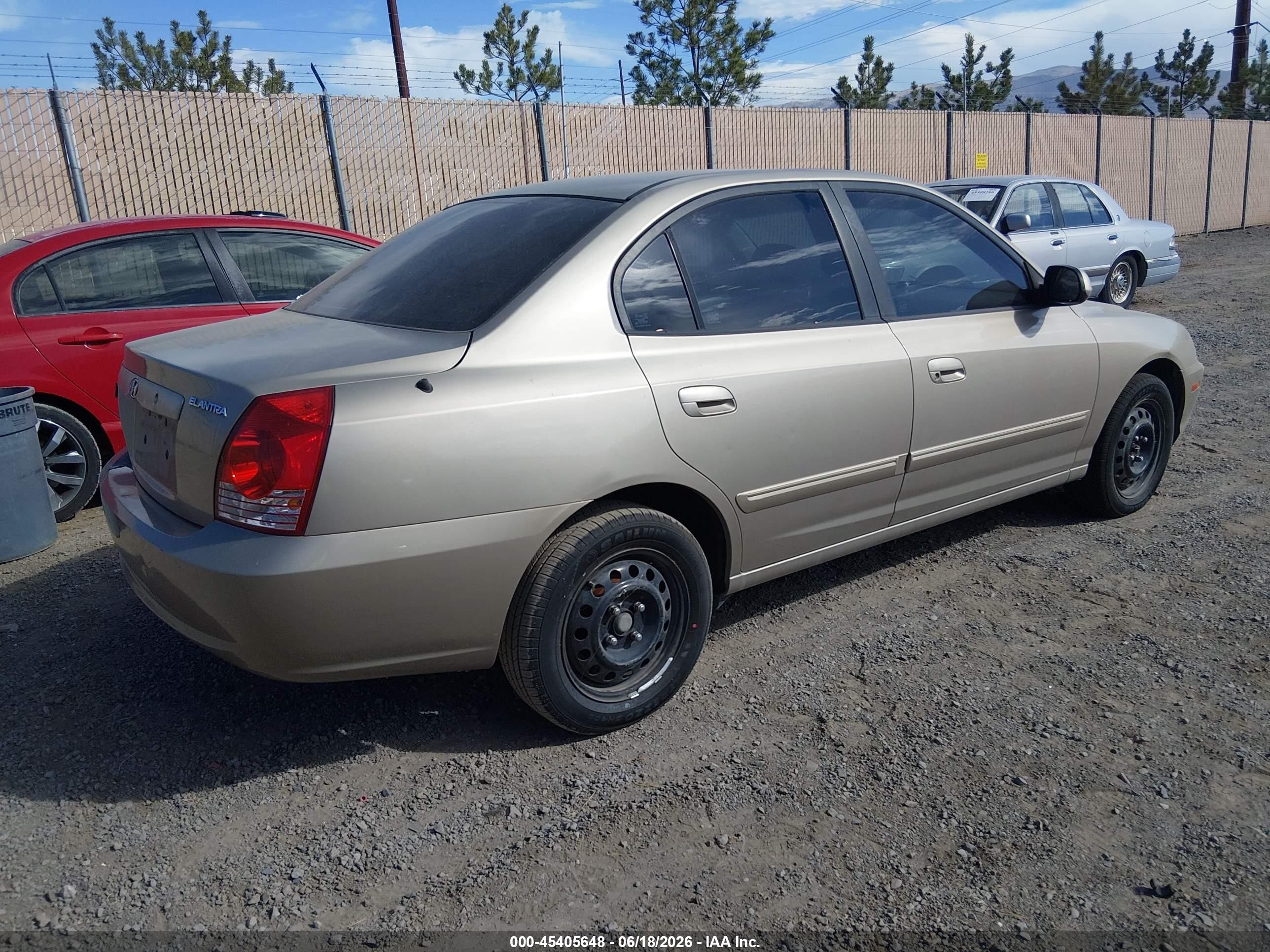 2005 Hyundai Elantra Gls/gt Brown vin: KMHDN46D35U123744
