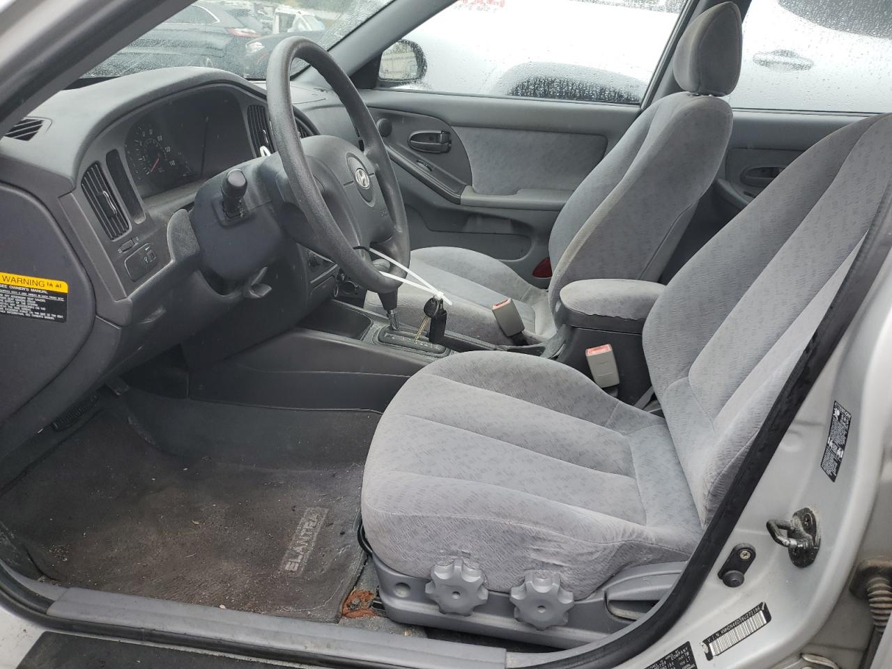 2006 Hyundai Elantra Silver vin: KMHDN46D36U272186