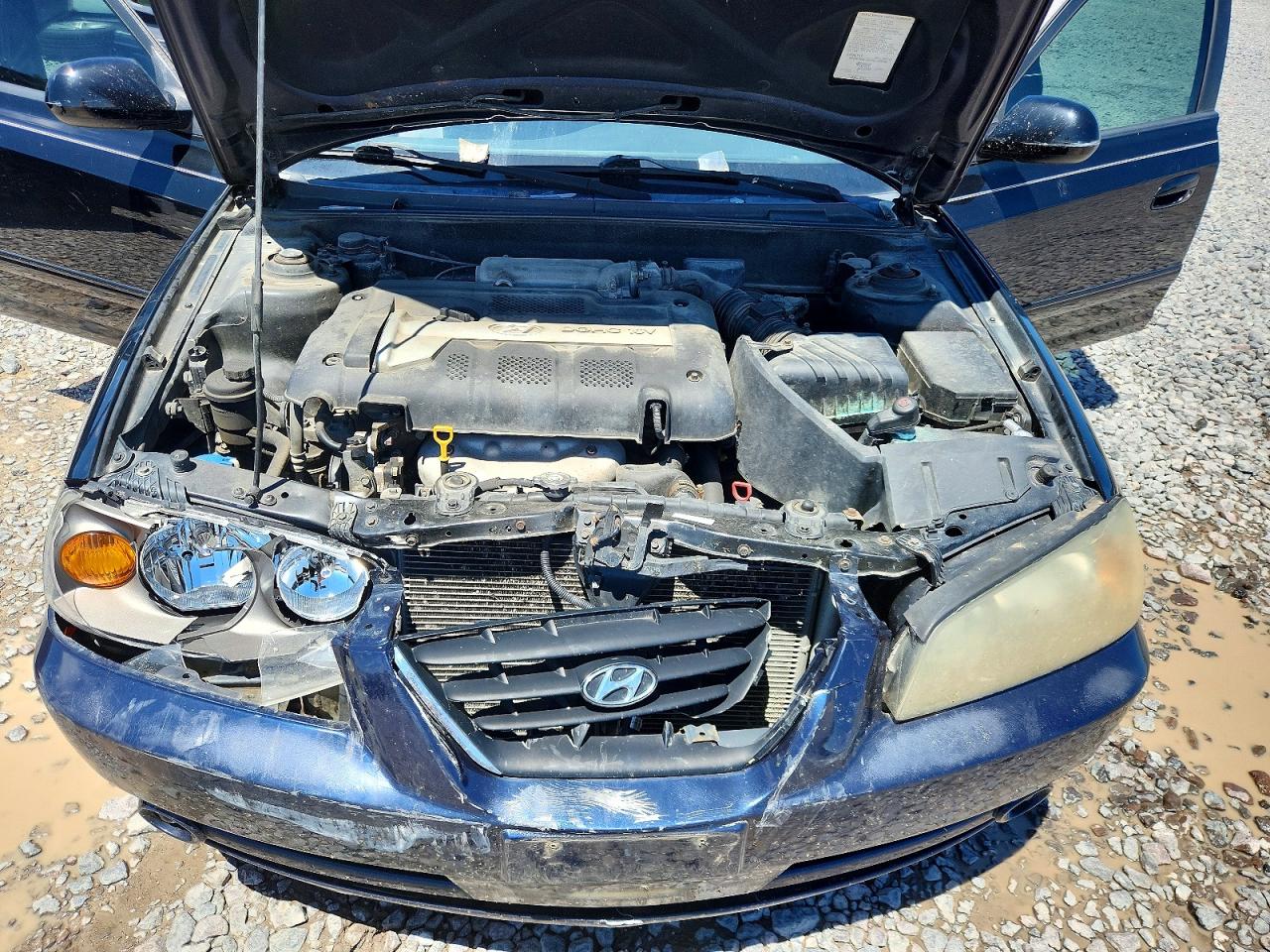 2006 Hyundai Elantra Black vin: KMHDN46D36U328322