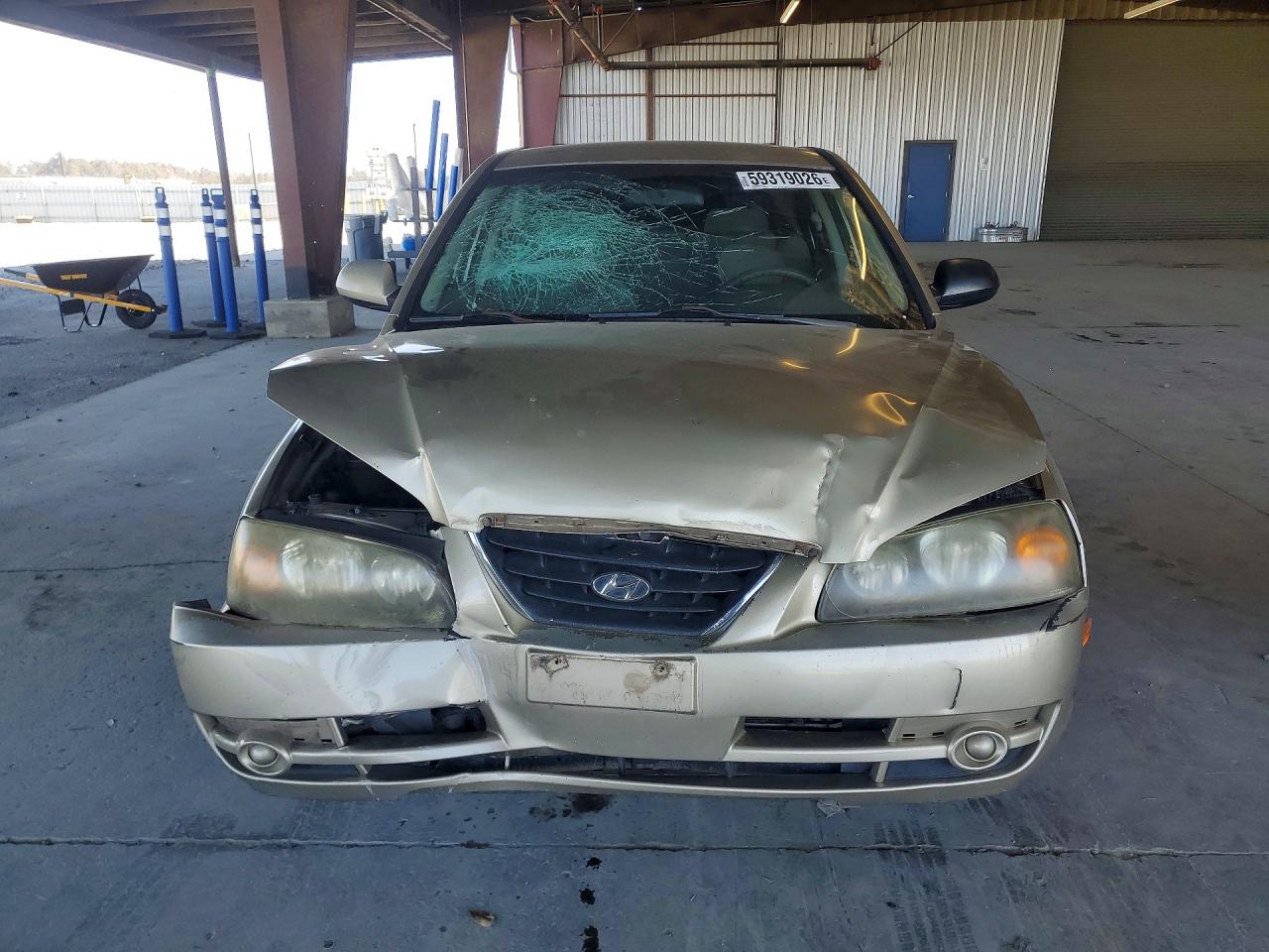 2005 Hyundai Elentra Gold vin: KMHDN46D45U010529