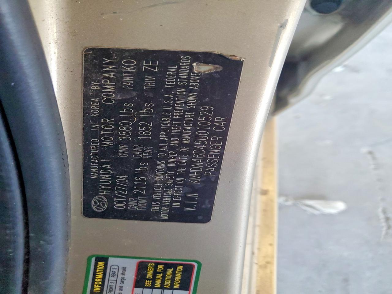 2005 Hyundai Elentra Gold vin: KMHDN46D45U010529