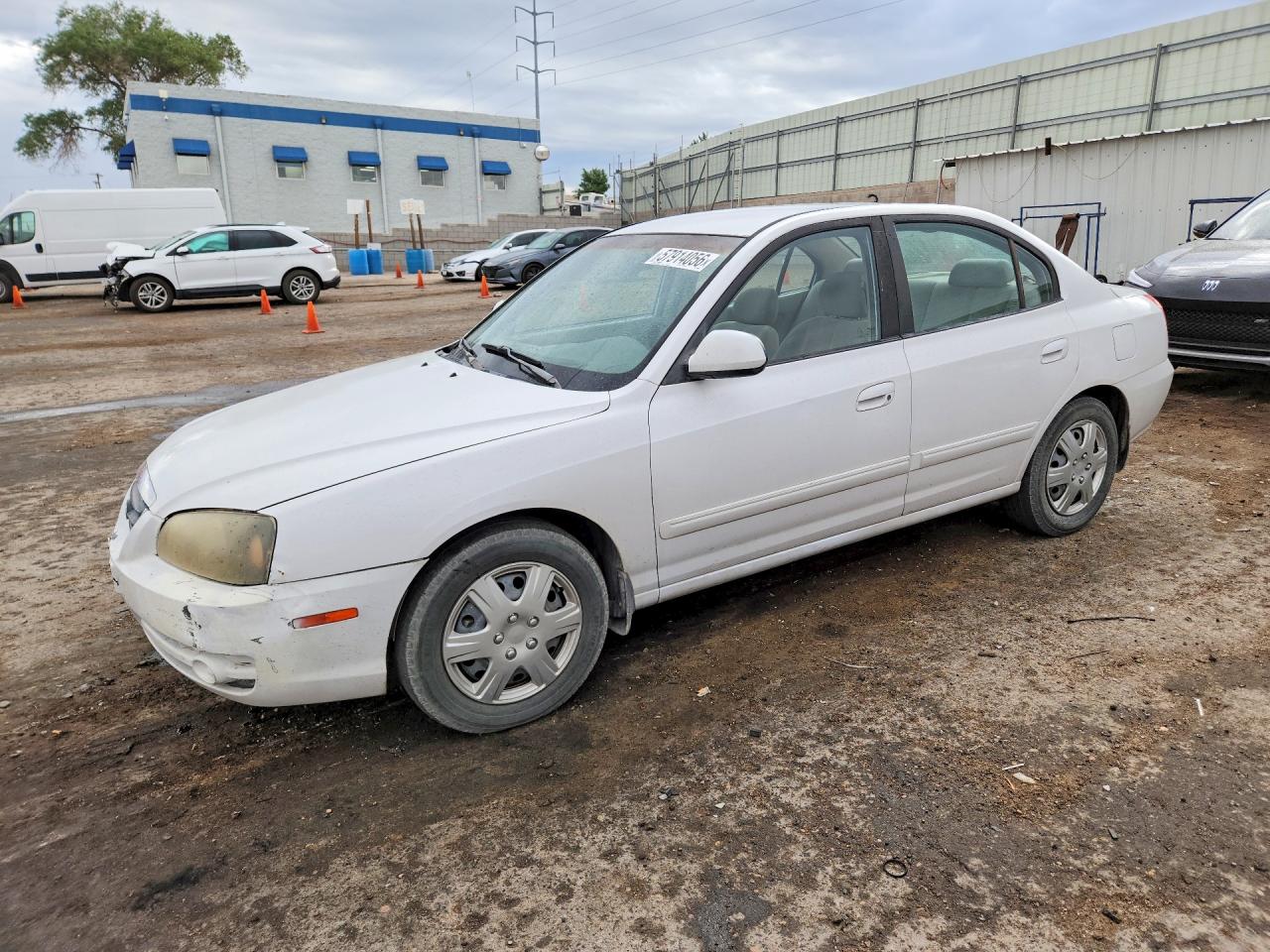 2005 Hyundai Elantra Gls White vin: KMHDN46D45U108864