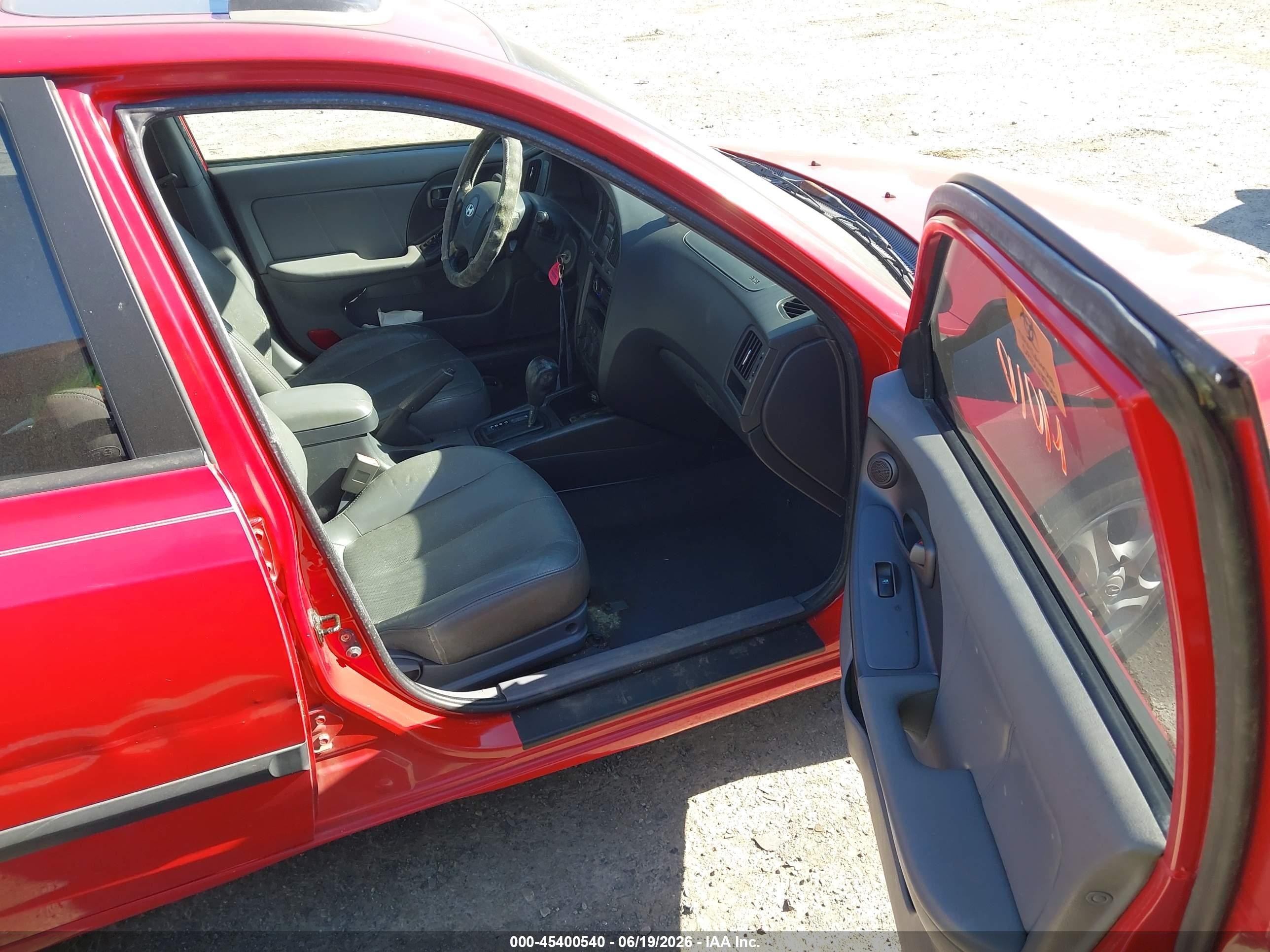 2005 Hyundai Elantra Gls/gt Красный vin: KMHDN46D45U165095