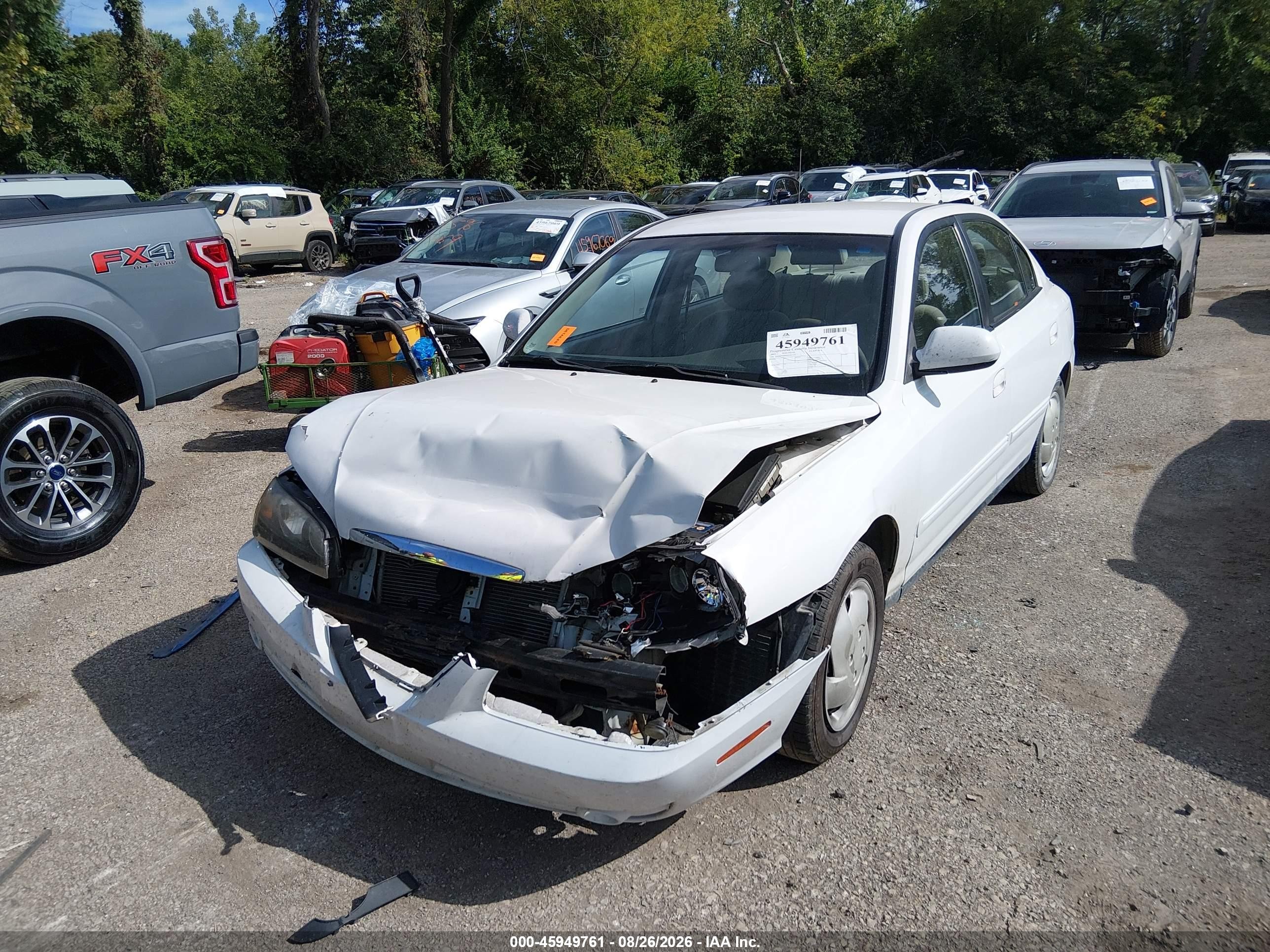 2005 Hyundai Elantra Gls/gt White vin: KMHDN46D45U953326