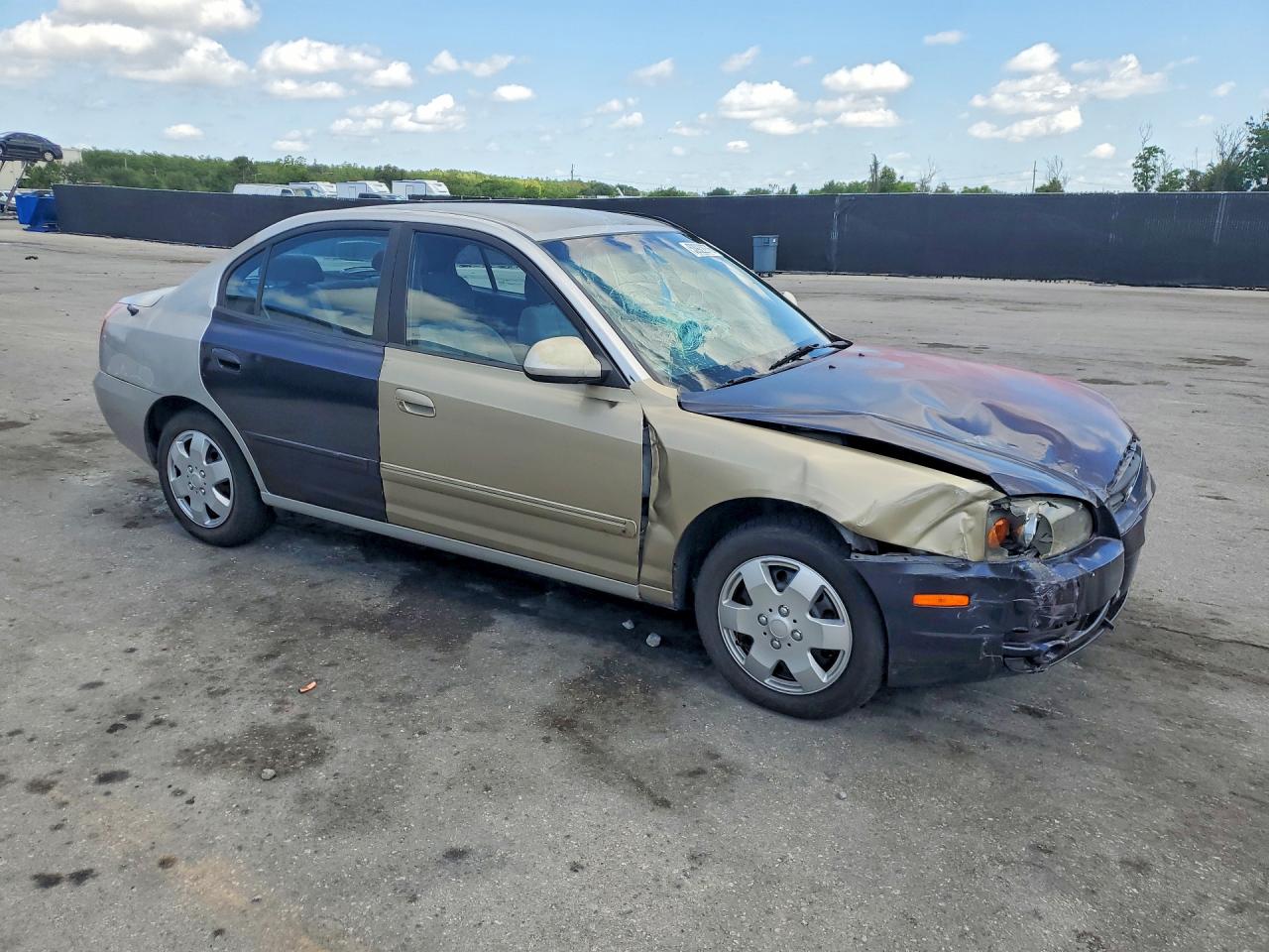2005 Hyundai Elantra Gls Silver vin: KMHDN46D45U989971